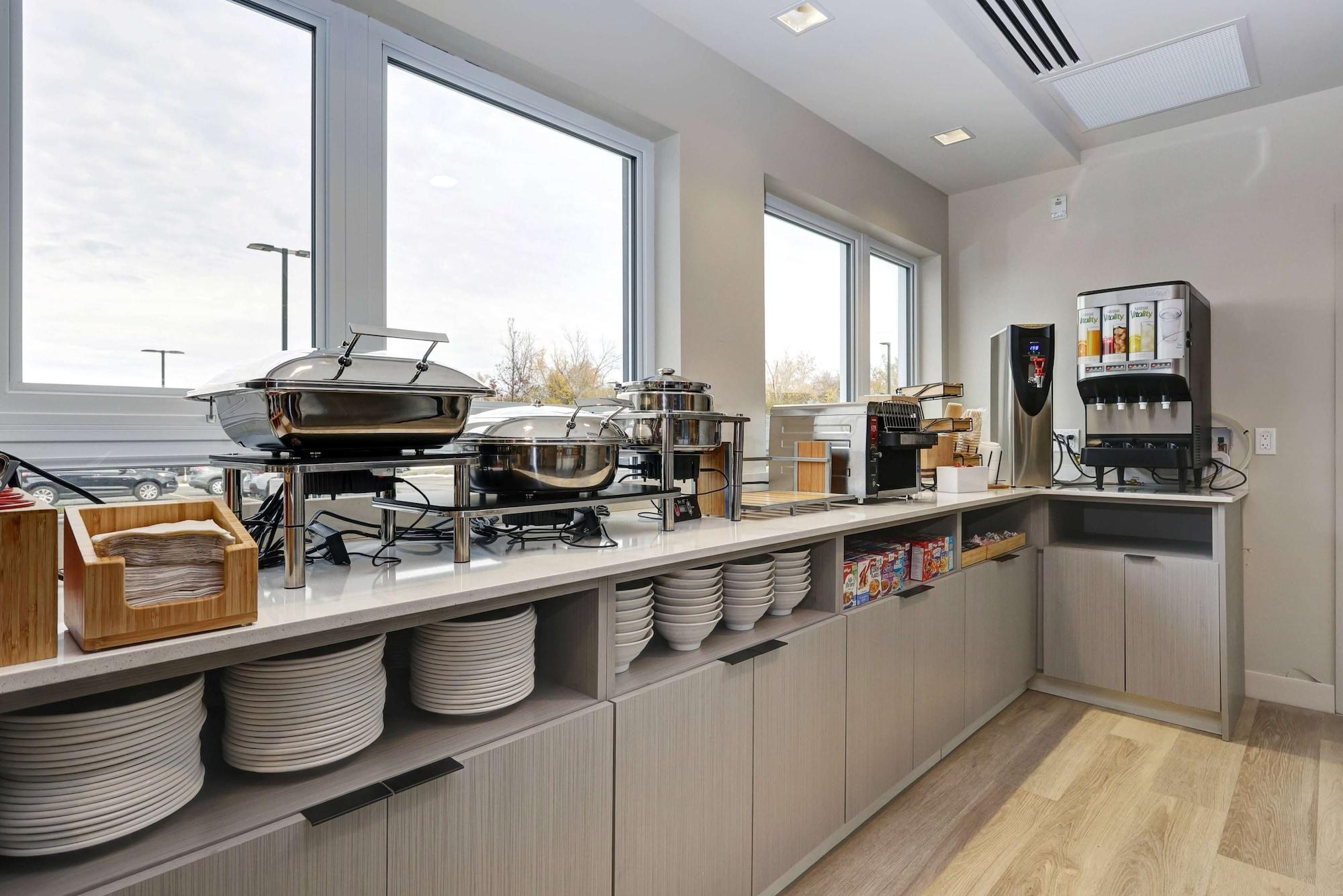 Restaurant Microtel Inn & Suites by Wyndham Kanata Ottawa West