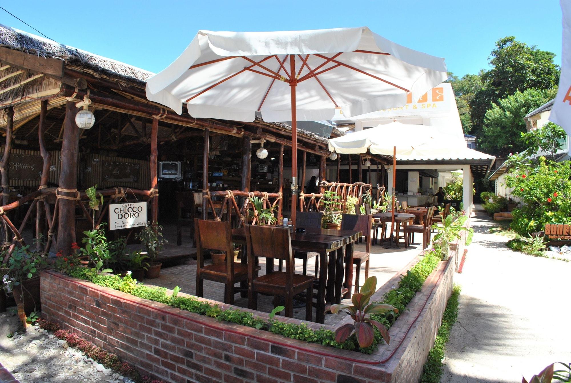 Restaurant Surfside Boracay Resort