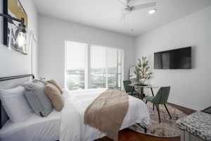 Alquiler Vacacional - Cozy Studio w/Private Balcony!