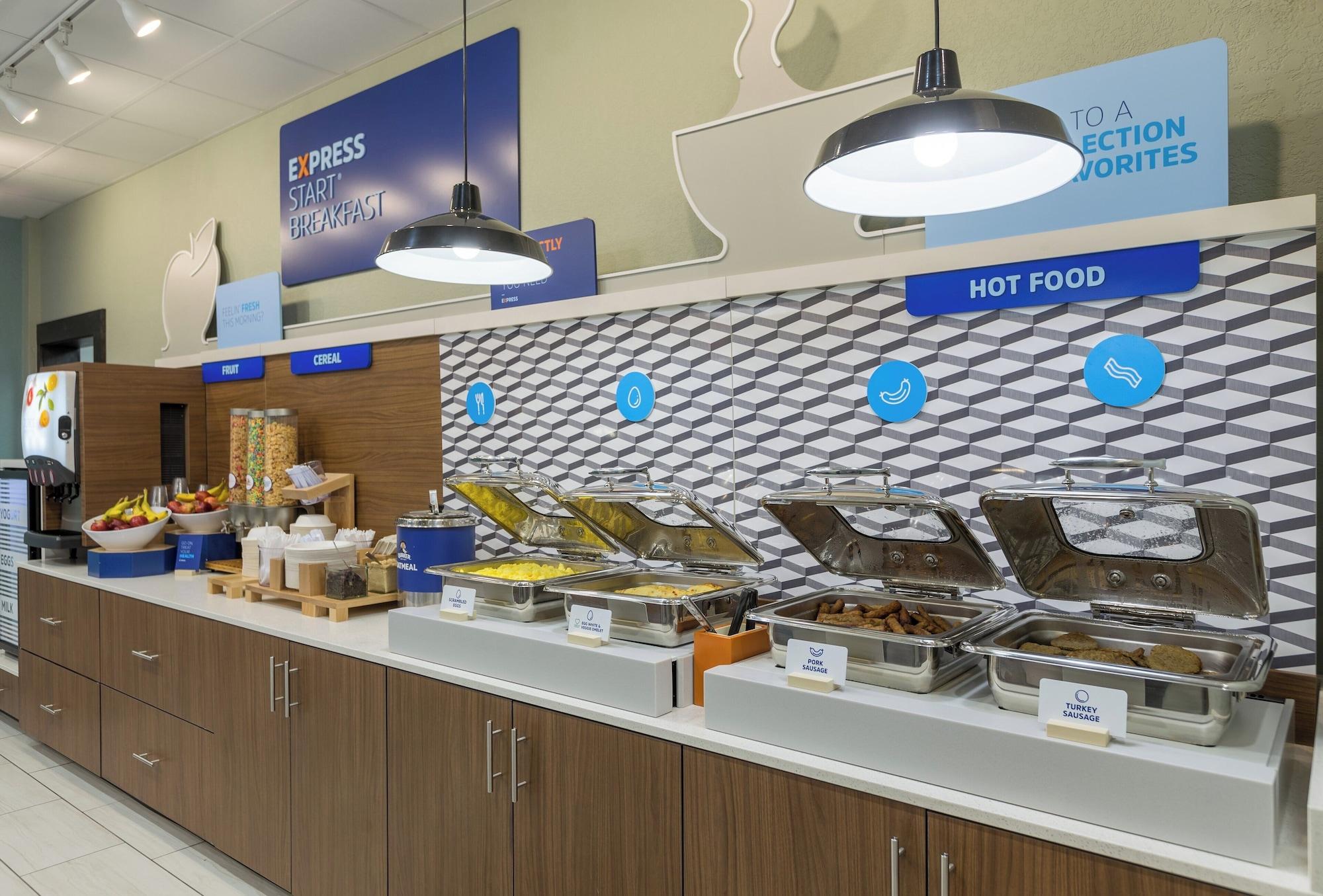 Restaurant Holiday Inn Express and Suites San Marcos South by IHG