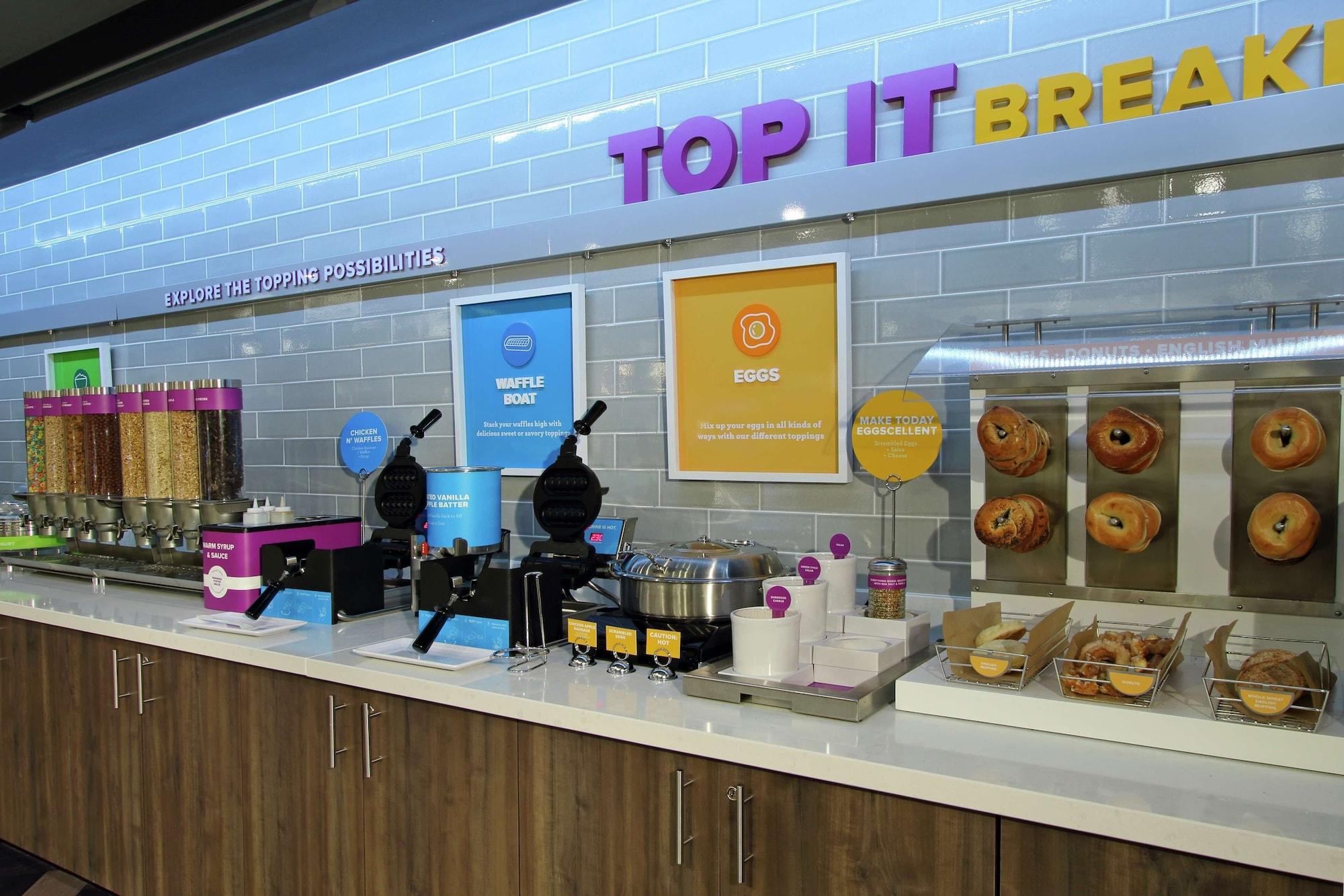 Restaurant Tru by Hilton Bryan College Station
