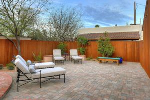 Alojamiento - The Armory Park Inn