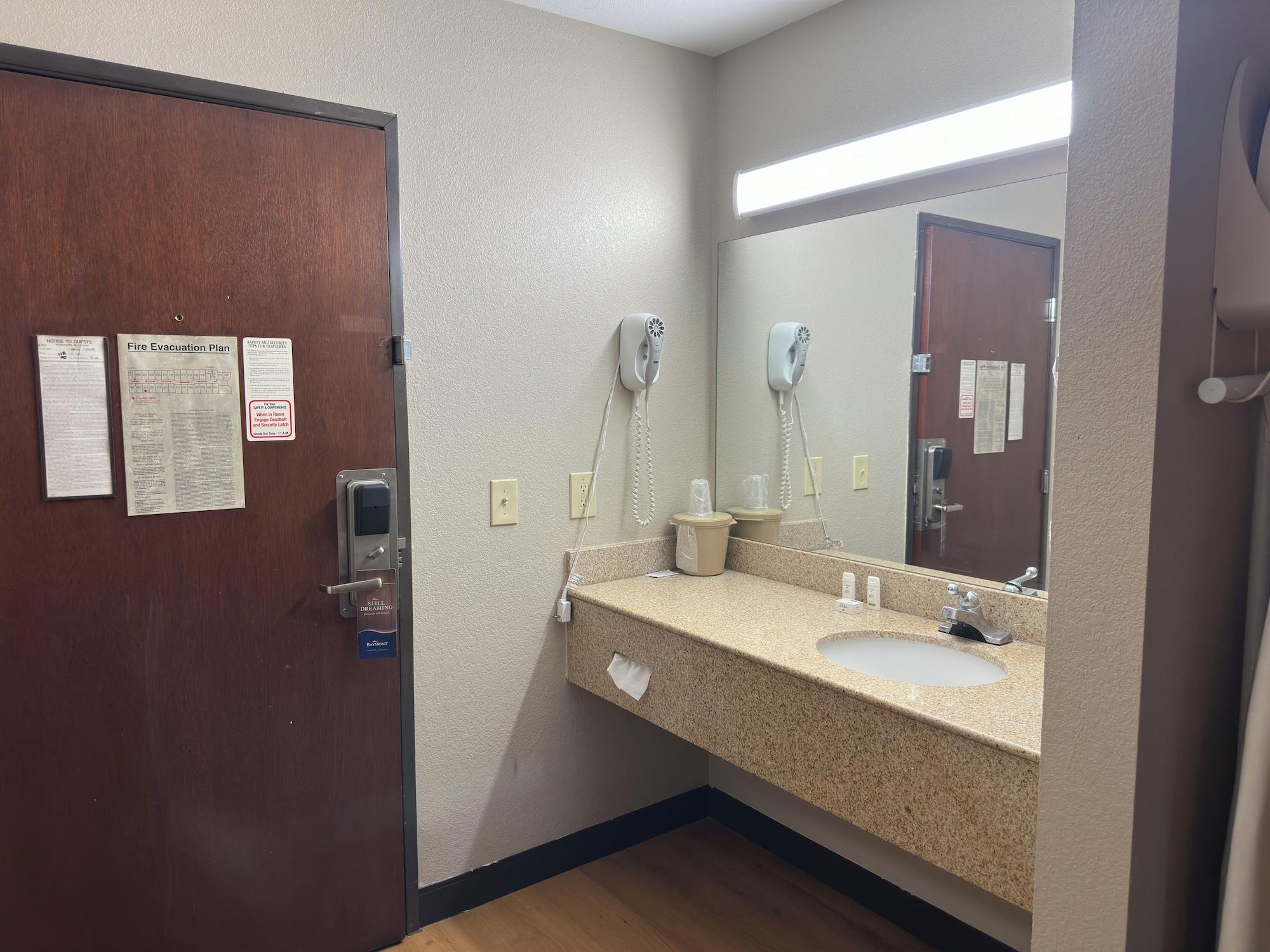 Habitación Baymont Inn & Suites by Wyndham Lincoln NE