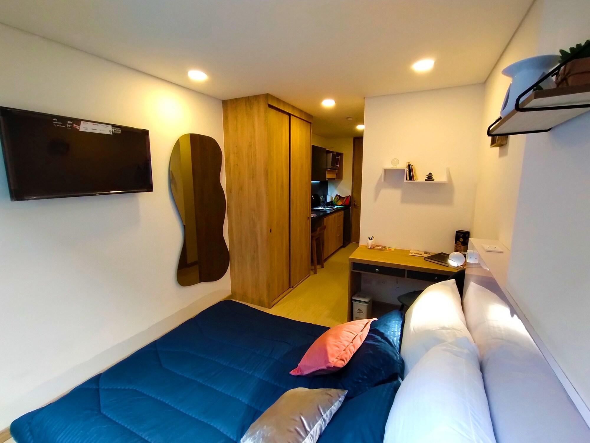 Habitación ApartaSuite Spa Work Bogota
