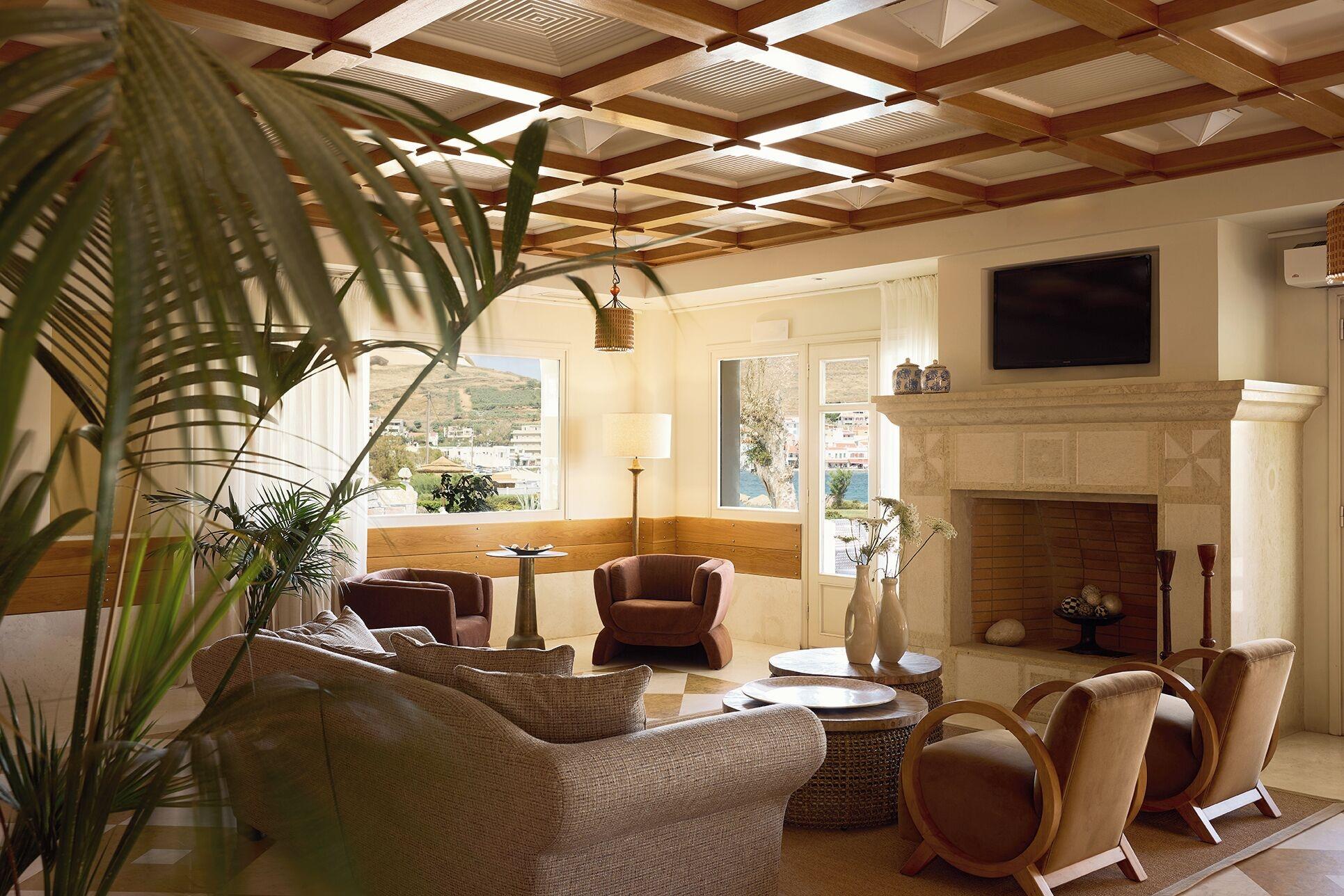 Vista Lobby Porto Kea Suites