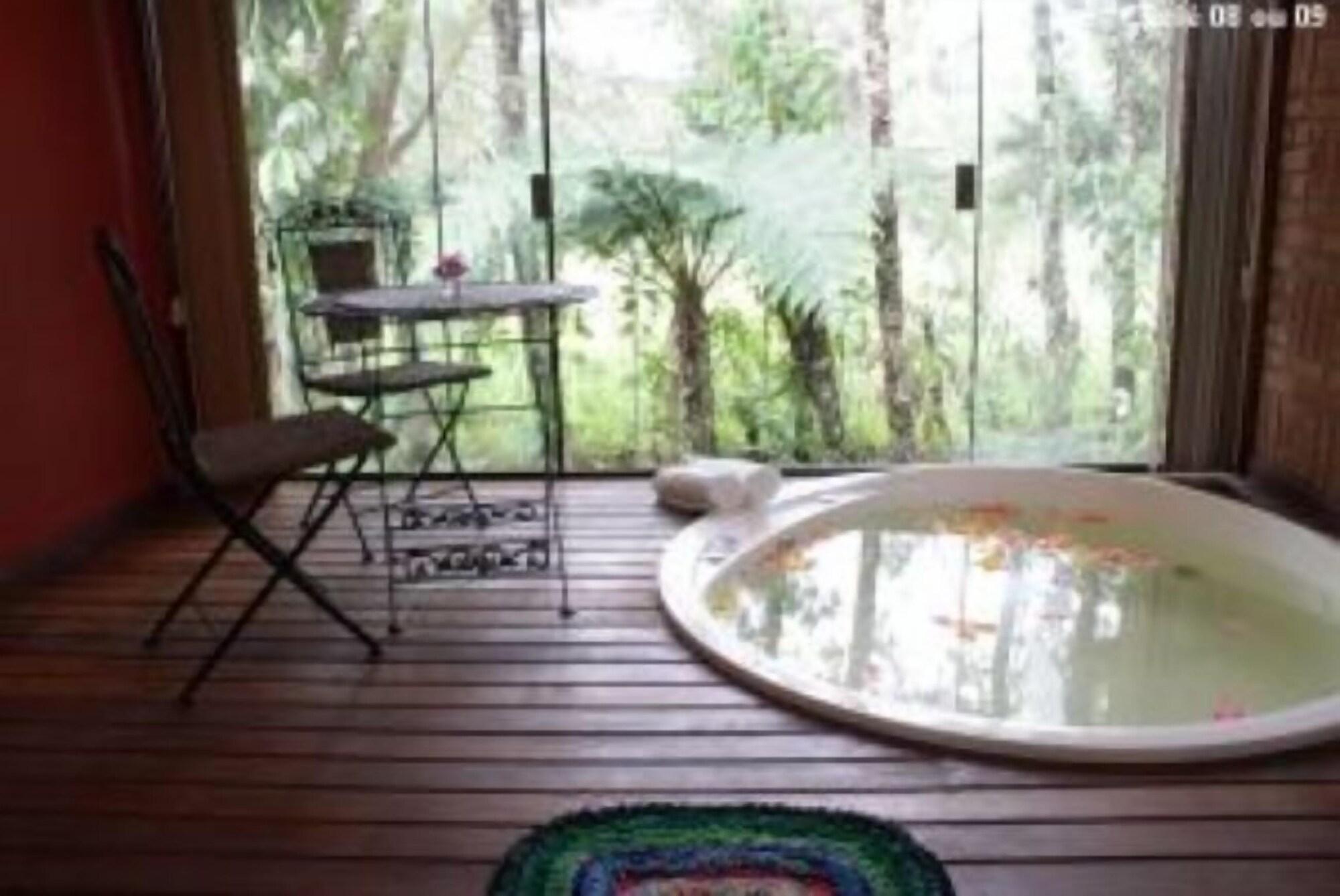 Spa Pousada no Caminho do Marimbondo