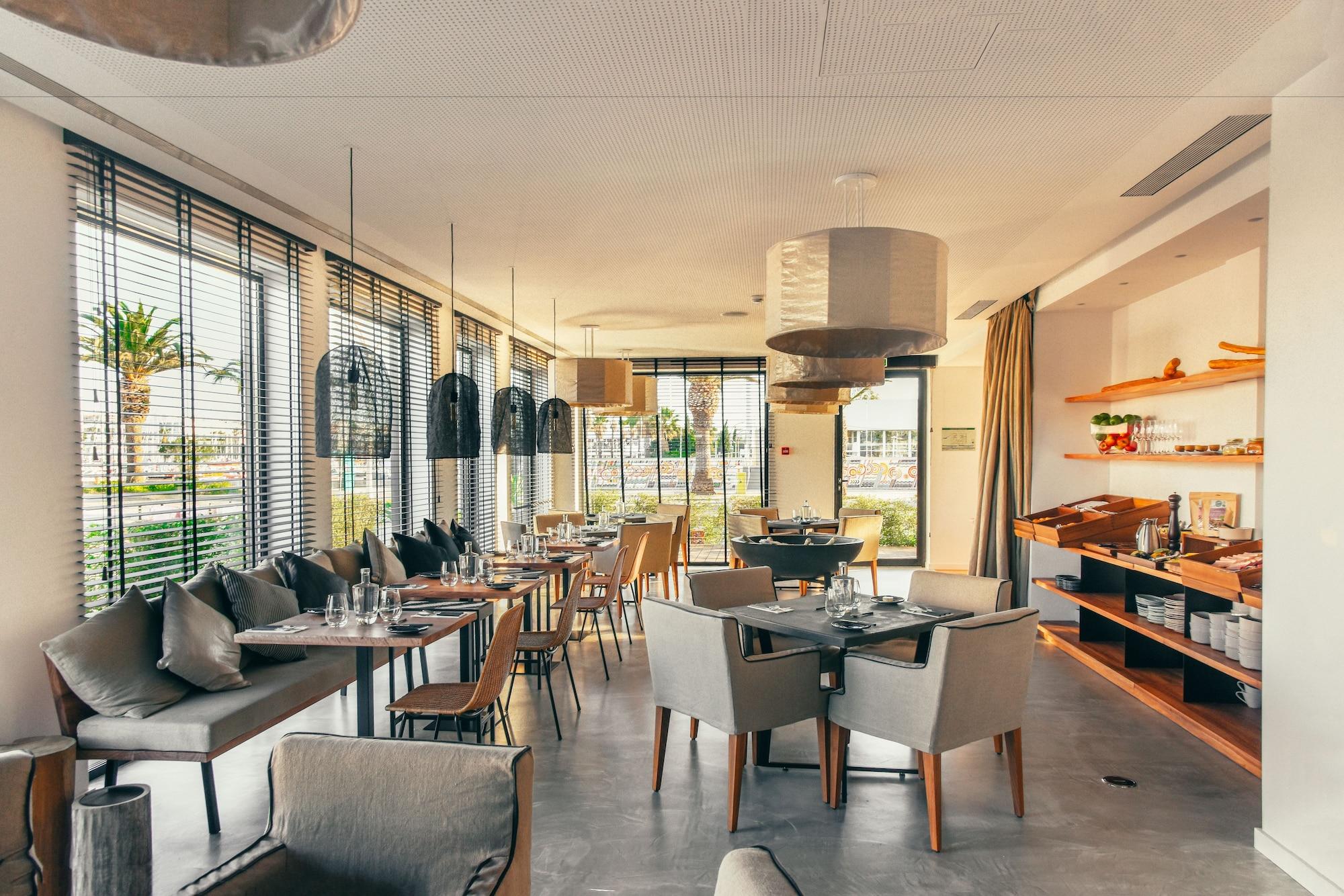 Restaurant Lagos Avenida Hotel