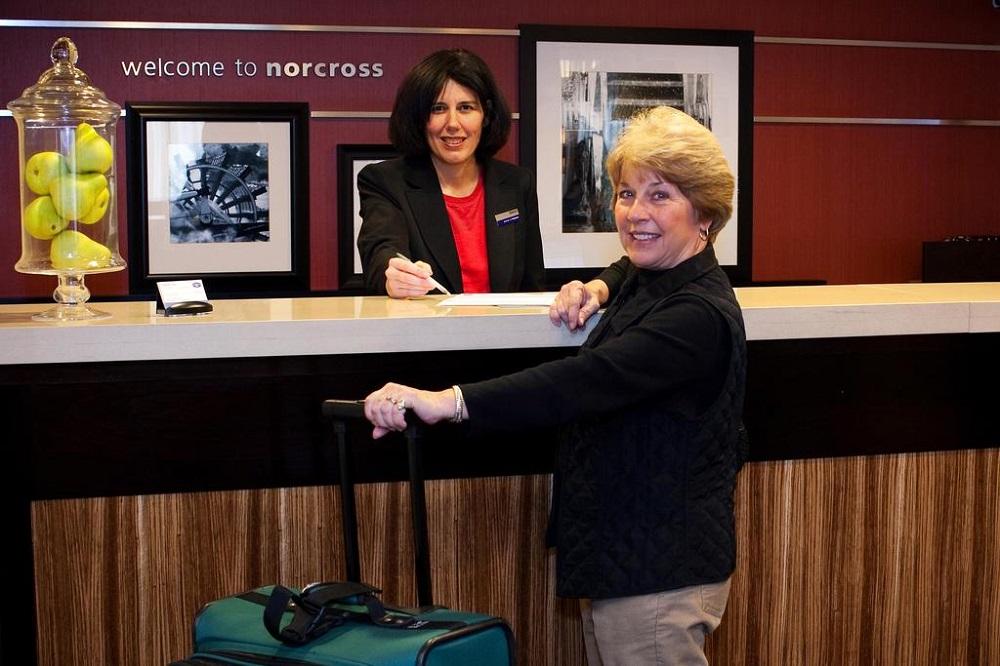 Vista Lobby Hampton Inn Peachtree Corners Norcross