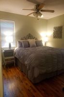 Alquiler Vacacional - Hillside Cottage In The Pines With Great Views