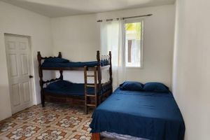 Alquiler Vacacional - Hostel With Pool And Free Parking Near The Sea