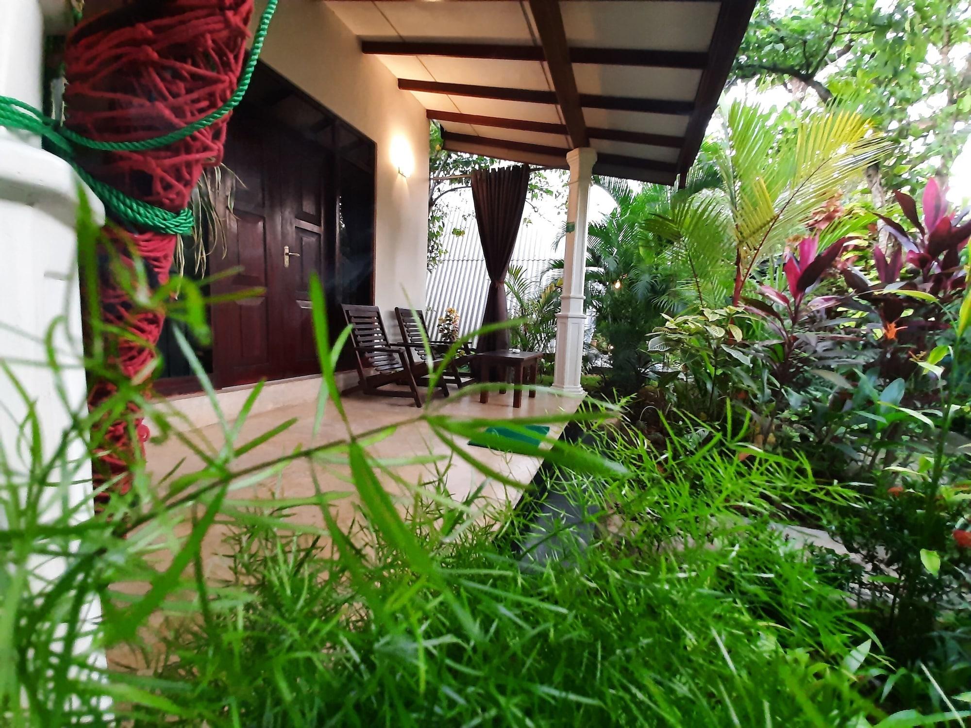 Varios The Otunna Guest House