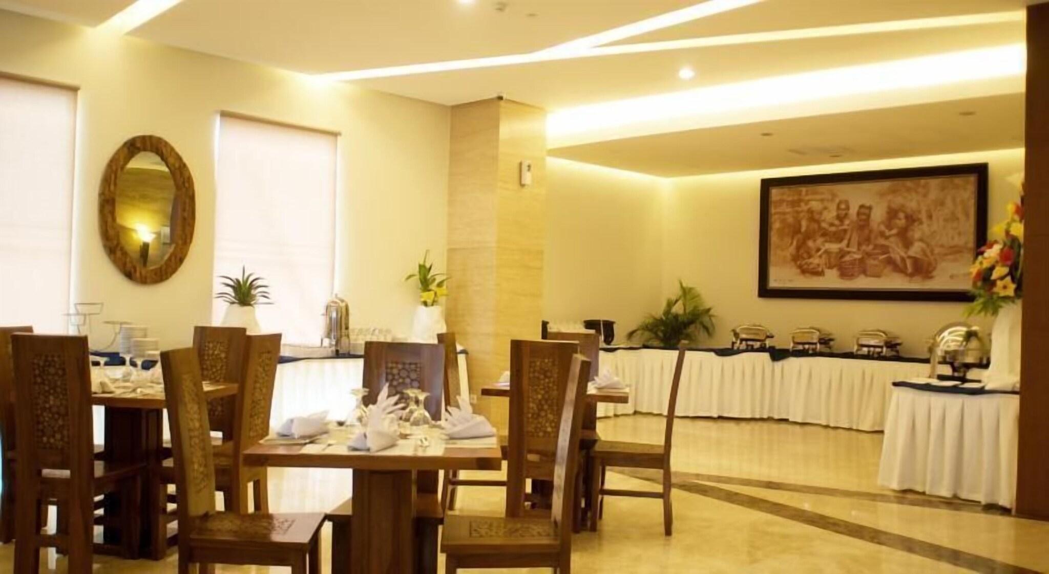Restaurant The Safin Hotel Pati