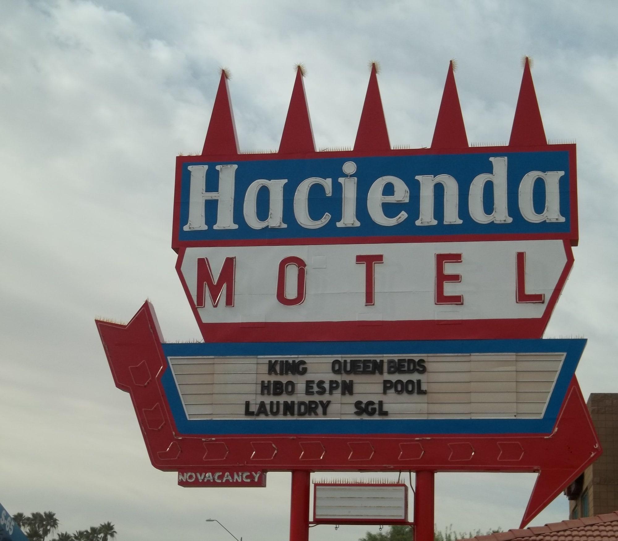 Varios Hacienda Motel