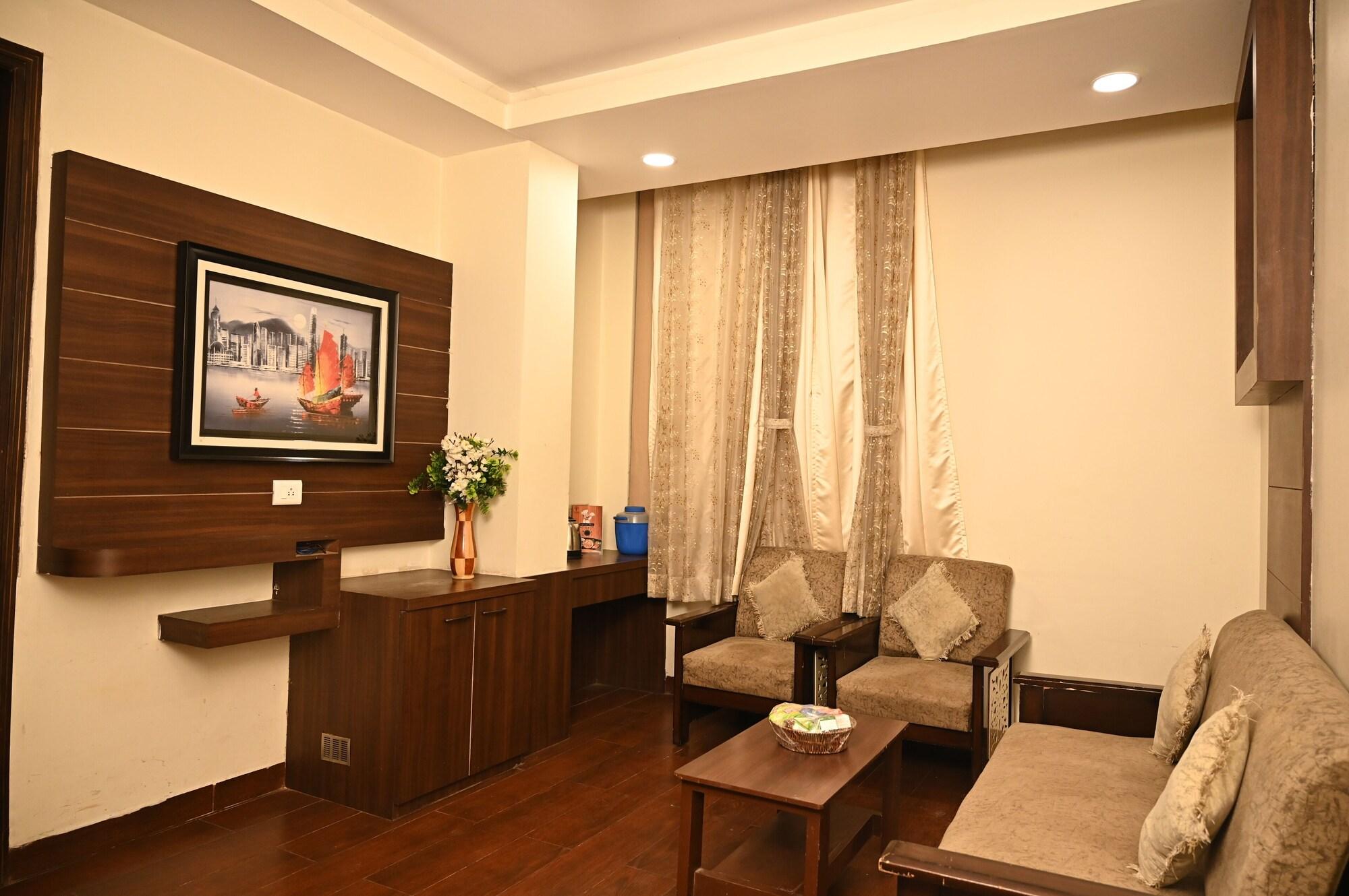 Comodidades del Alojamiento RADIANCE COURTYARD