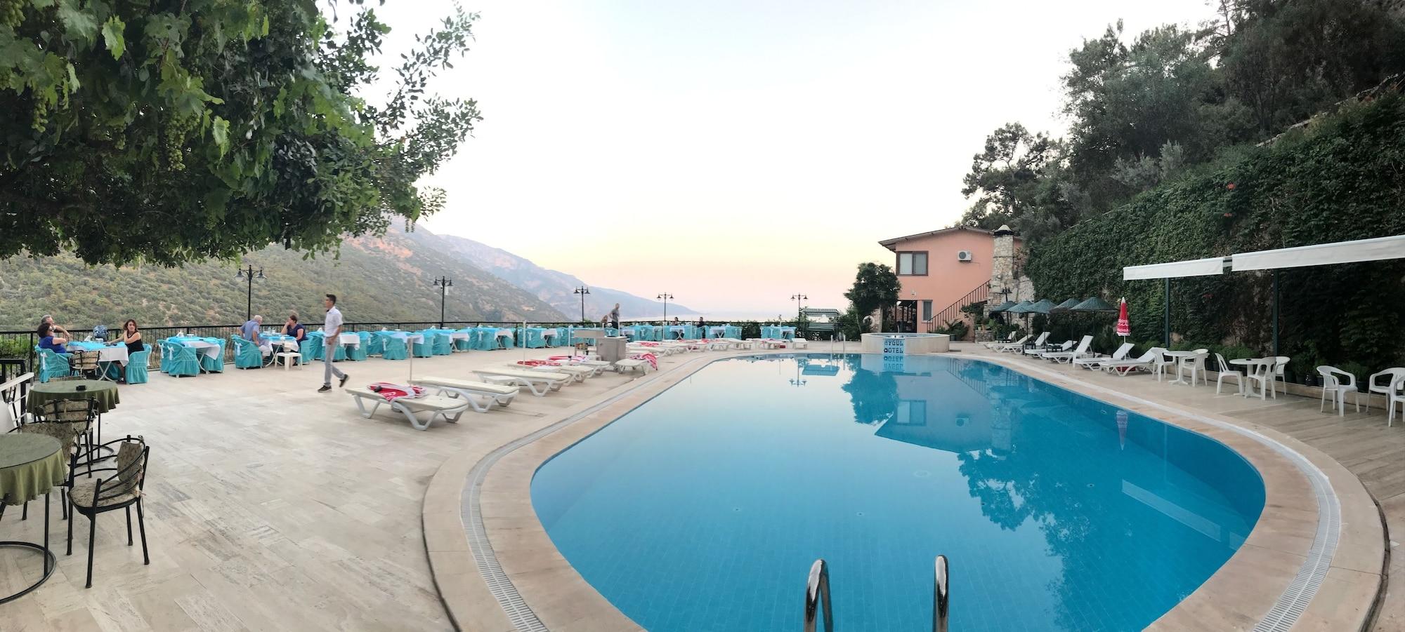 Vista Piscina Aygul Hotel