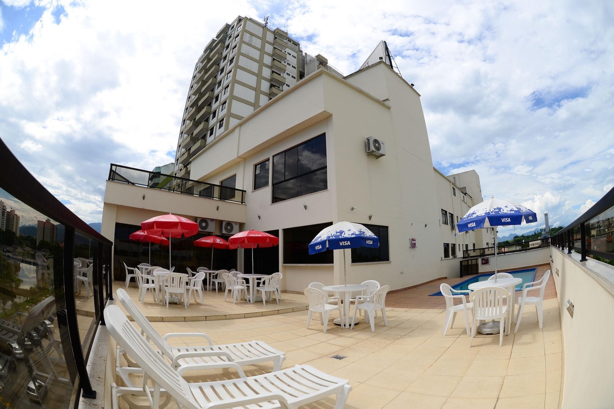 Vista Exterior River Park