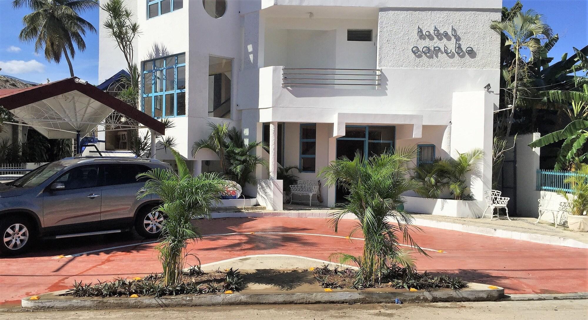 Vista Exterior Hotel Caribe