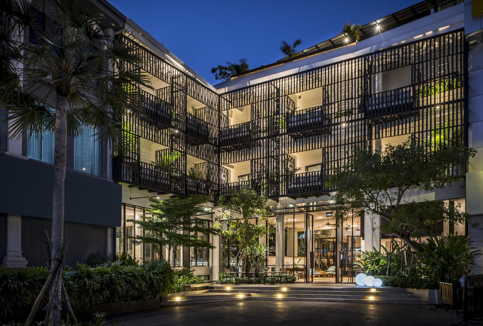 Vista Exterior The Aviary Hotel