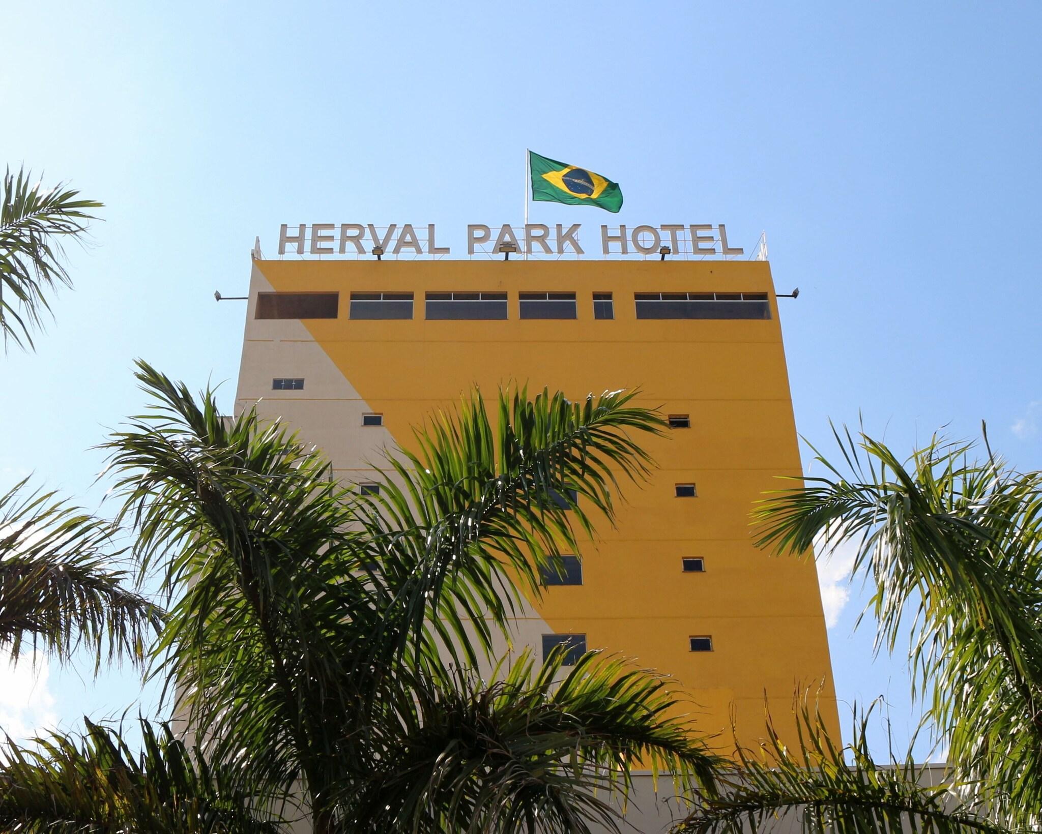 Vista Exterior Herval Park Hotel