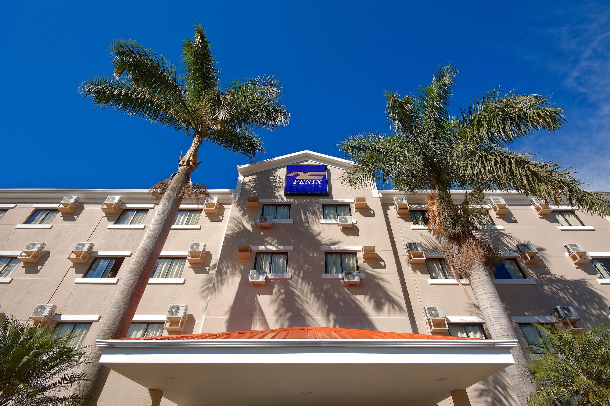 Vista Exterior Fênix Hotel Limeira