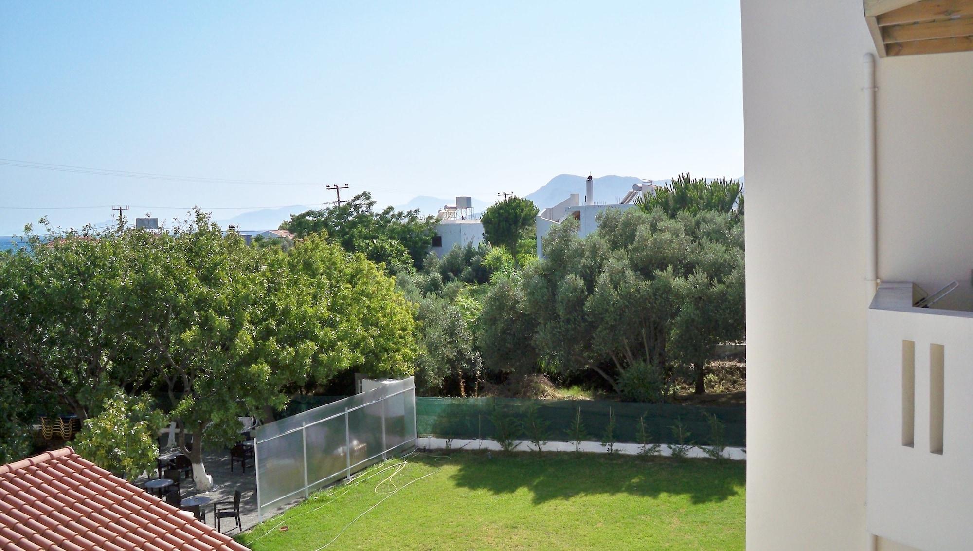 Gimnasio Aphrodite Samos Suites