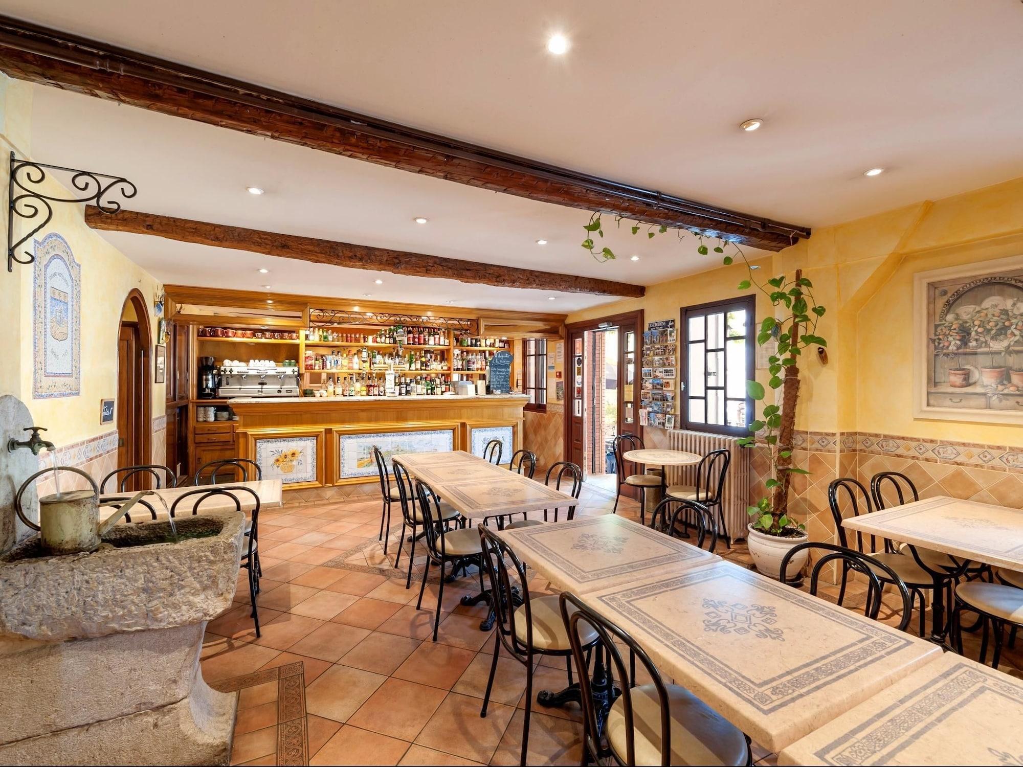 Bar/Salón Grand Hôtel Bain