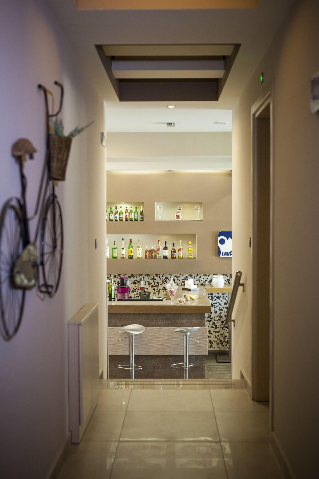 Bar/Salón Rooms Amalthea Mare & Cafe - Bistro