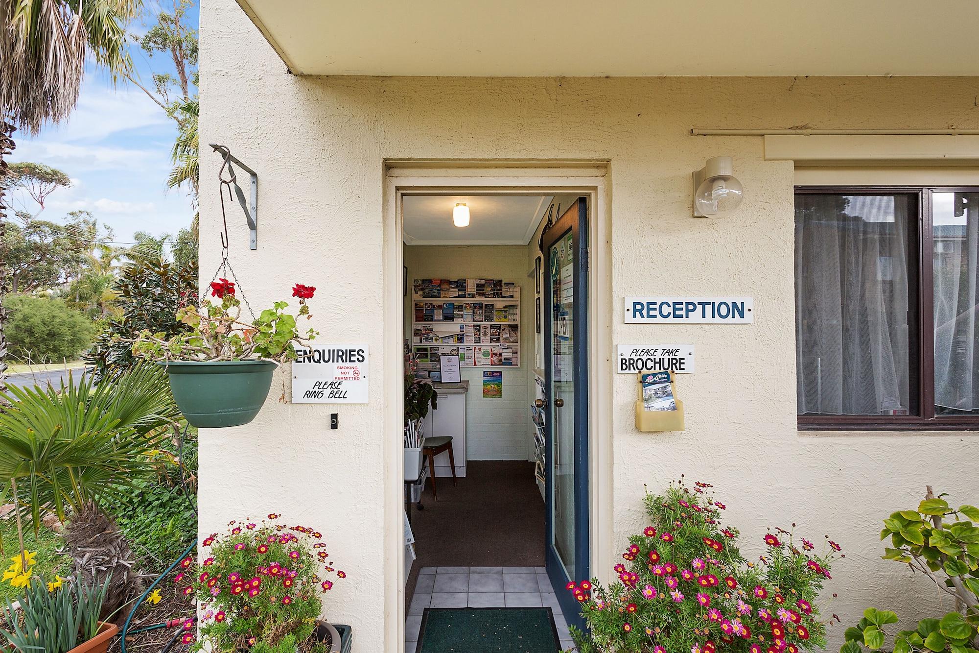 Vista Lobby Ocean Drive Apartments