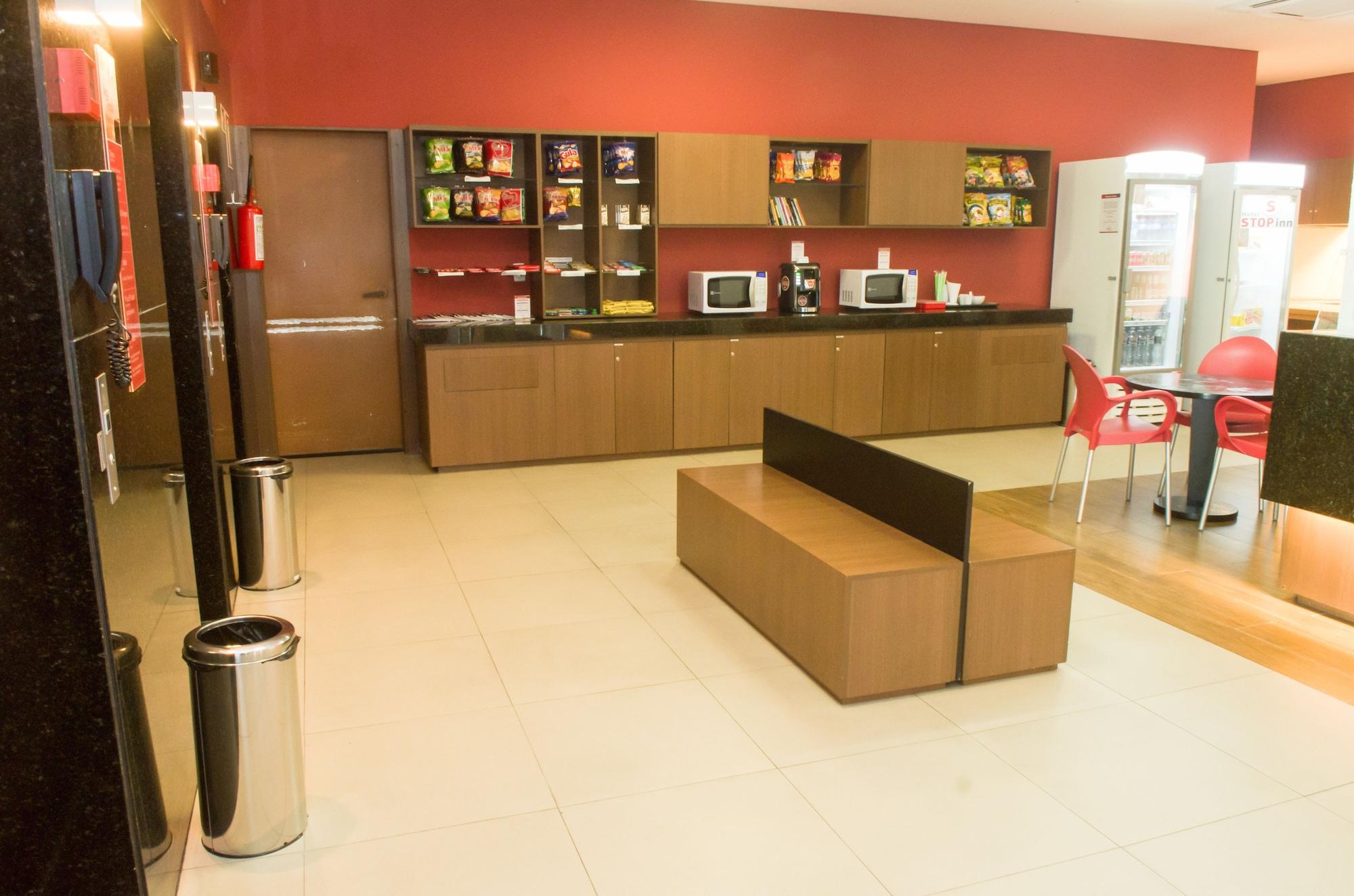 Restaurant Stop Inn Antonio Carlos