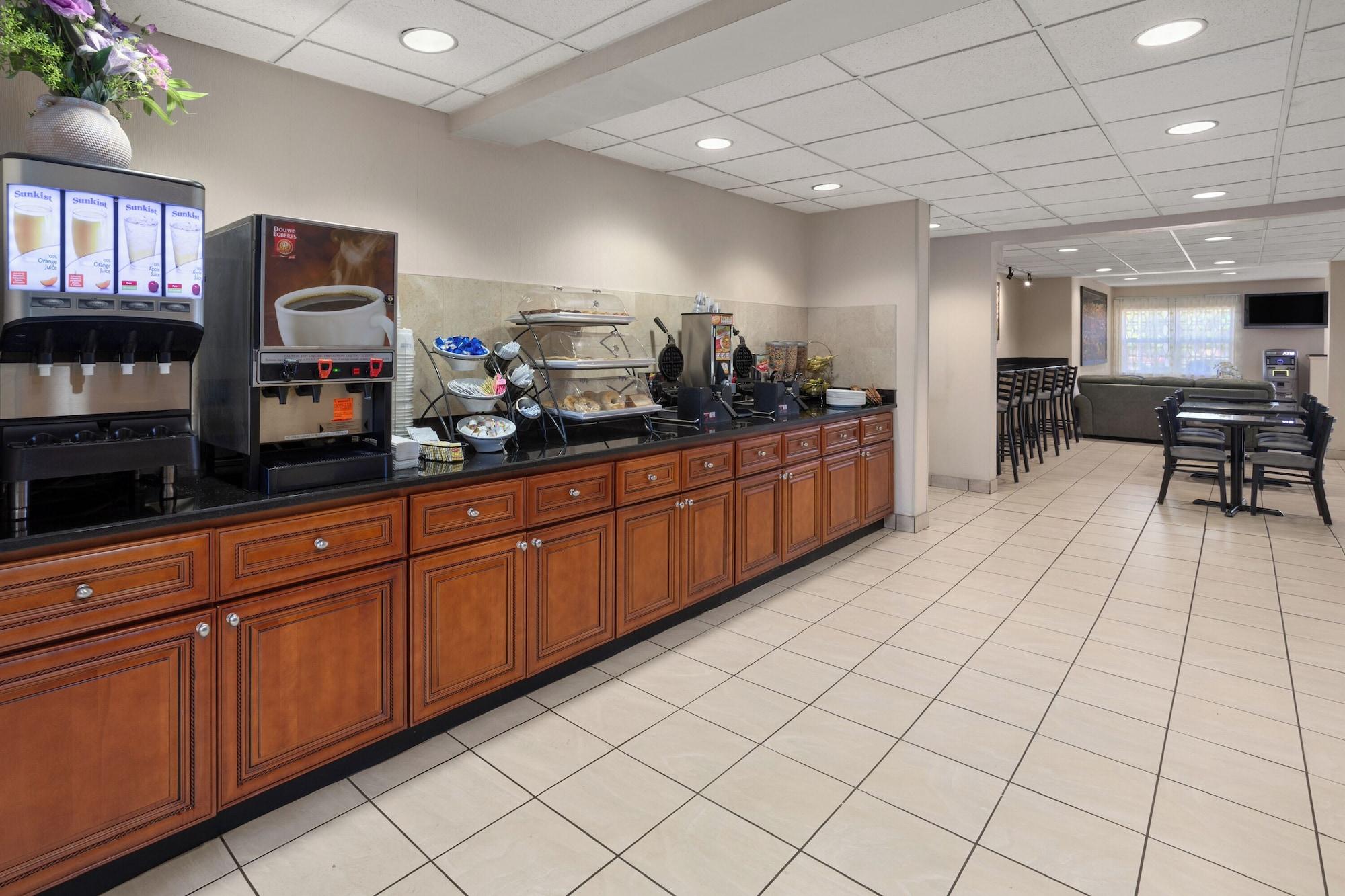 Restaurant Microtel Inn & Suites by Wyndham Ann Arbor
