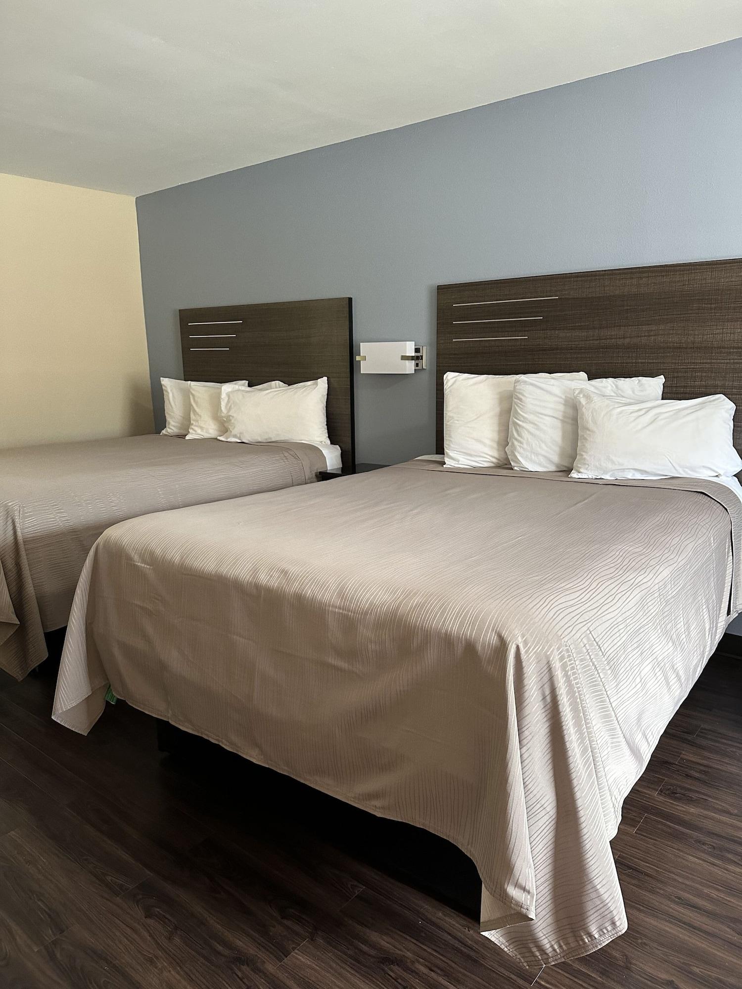 Habitación Express Inn & Suites
