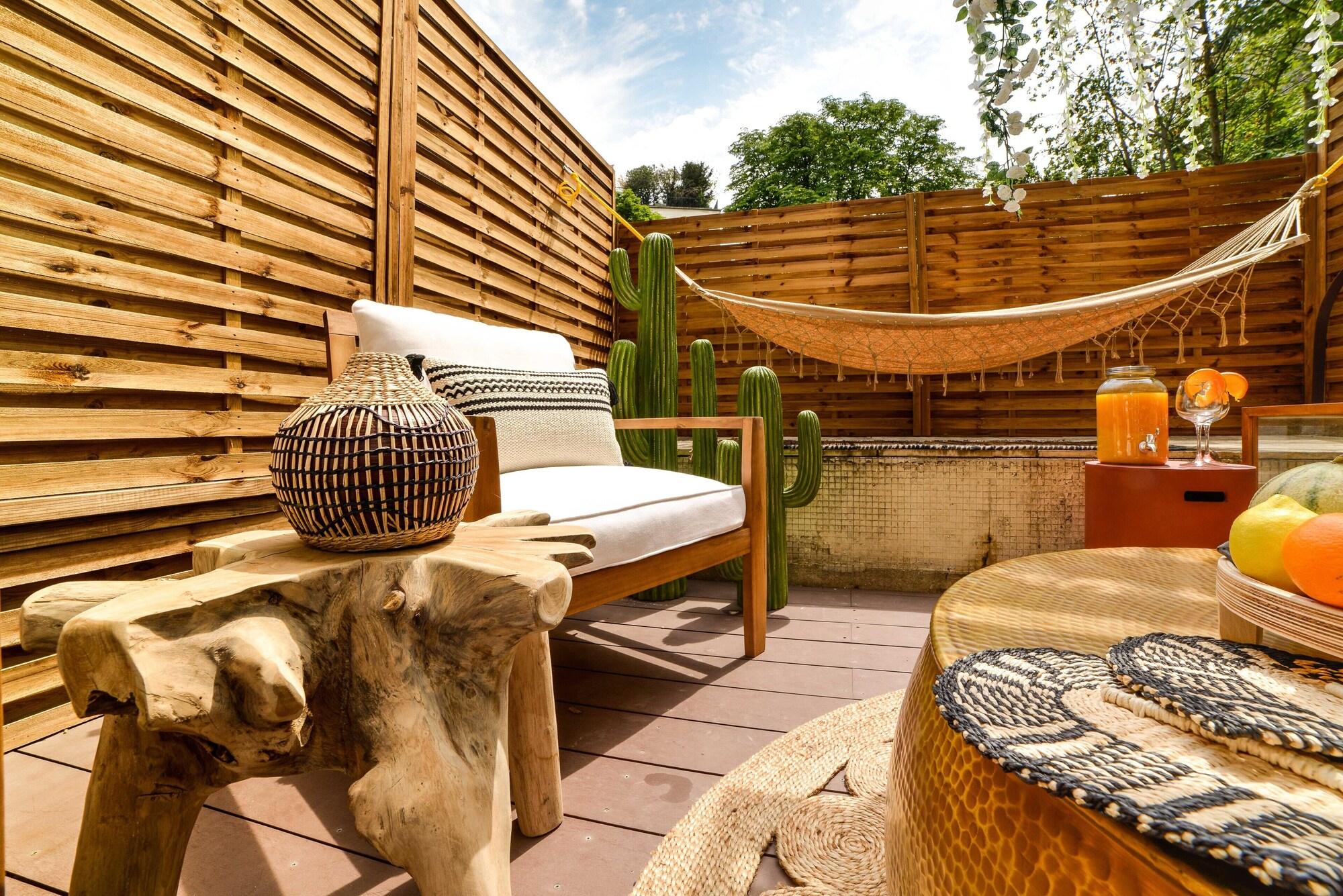 Comodidades del Alojamiento The Majestic Garden Suite