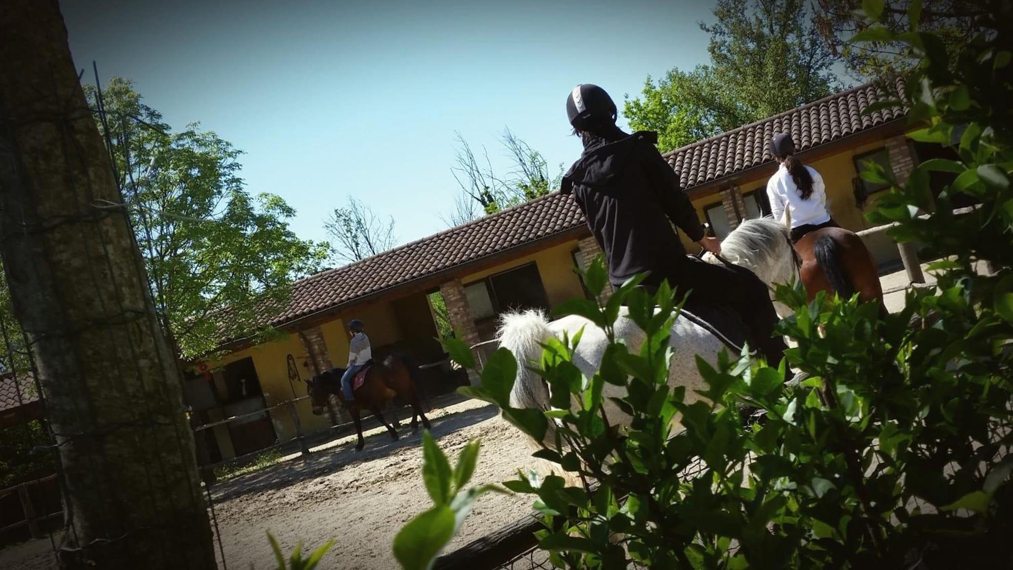 Varios La Cascina del Castello