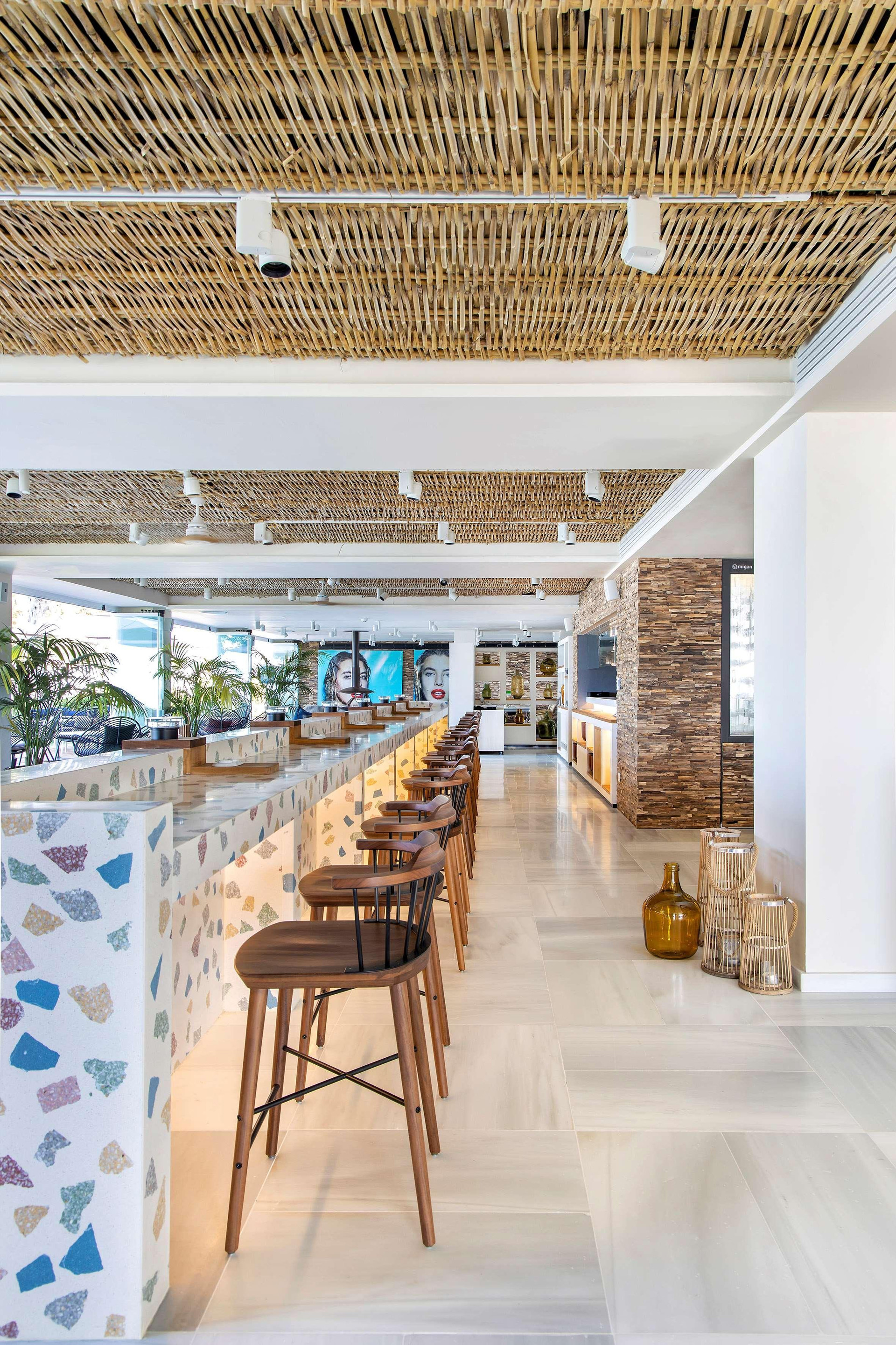 Restaurant ME Ibiza - The Leading Hotels of the World