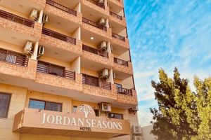 Alojamiento - Jordan Seasons Hotel