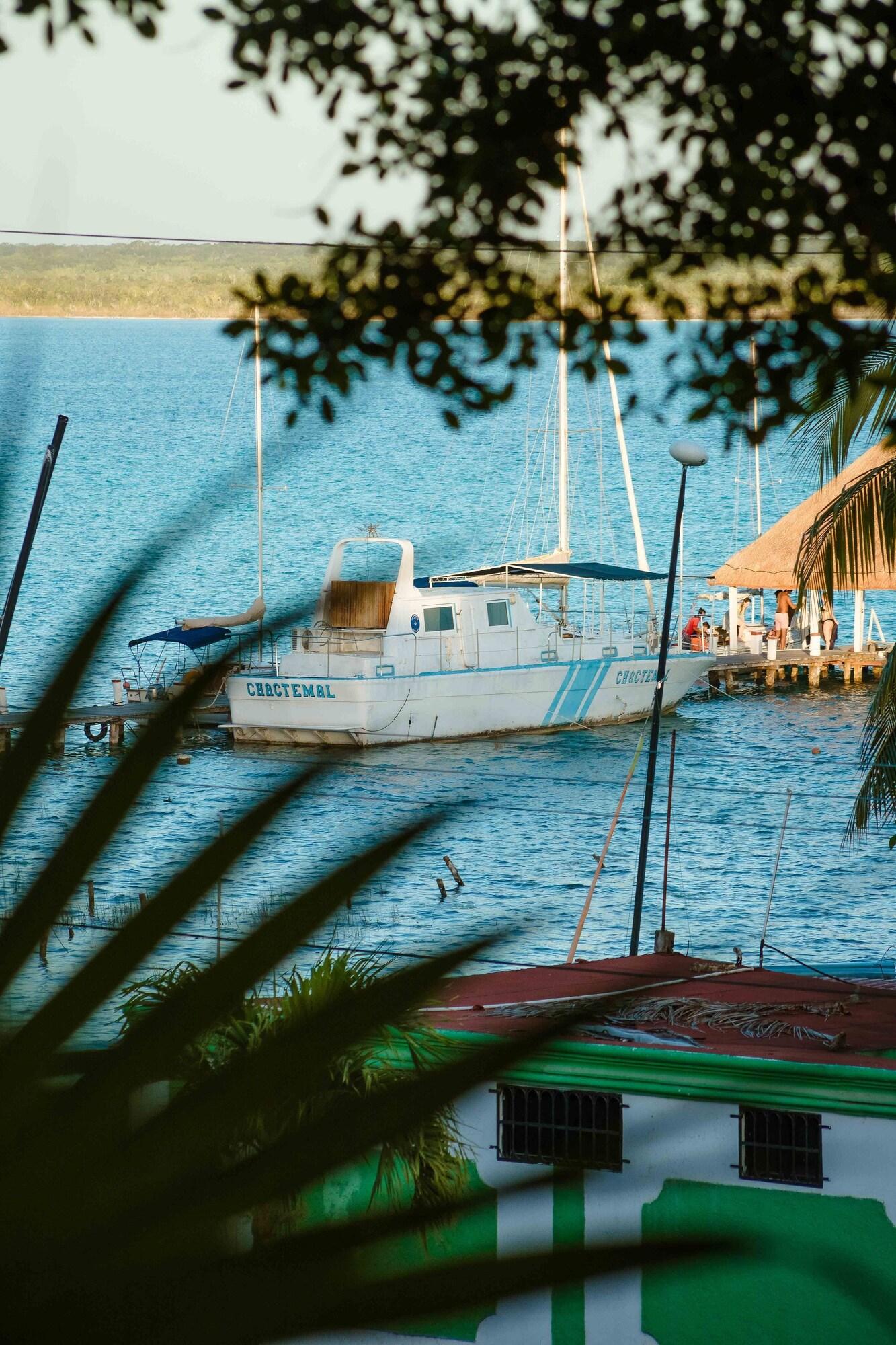 Instalaciones Recreativas Hotel Naomi