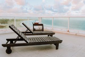 Alquiler Vacacional - Qavi - Casa junto al mar en Praia da Redinha #Redinha