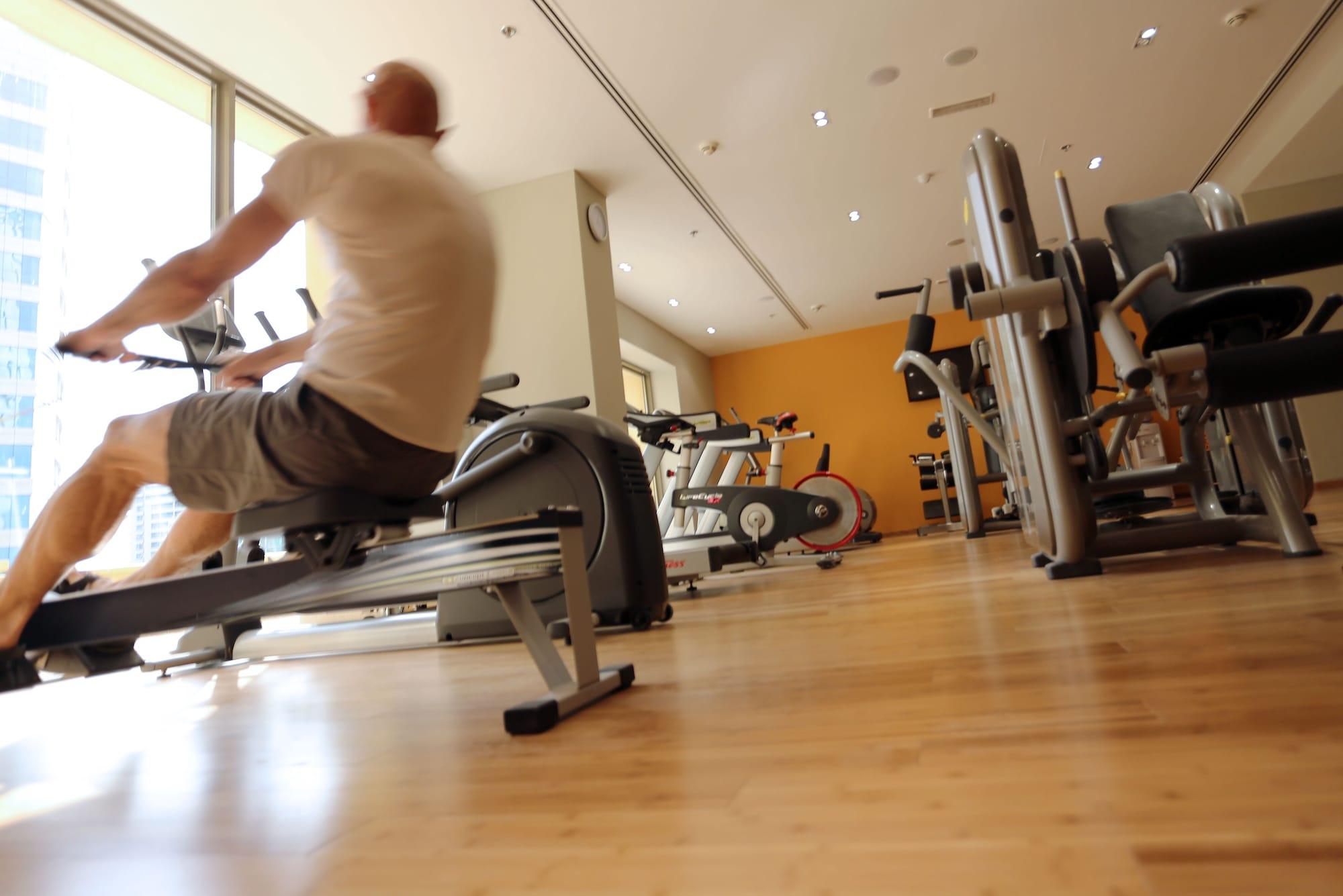 Gimnasio Ramada Hotel and Suites by Wyndham Dubai JBR