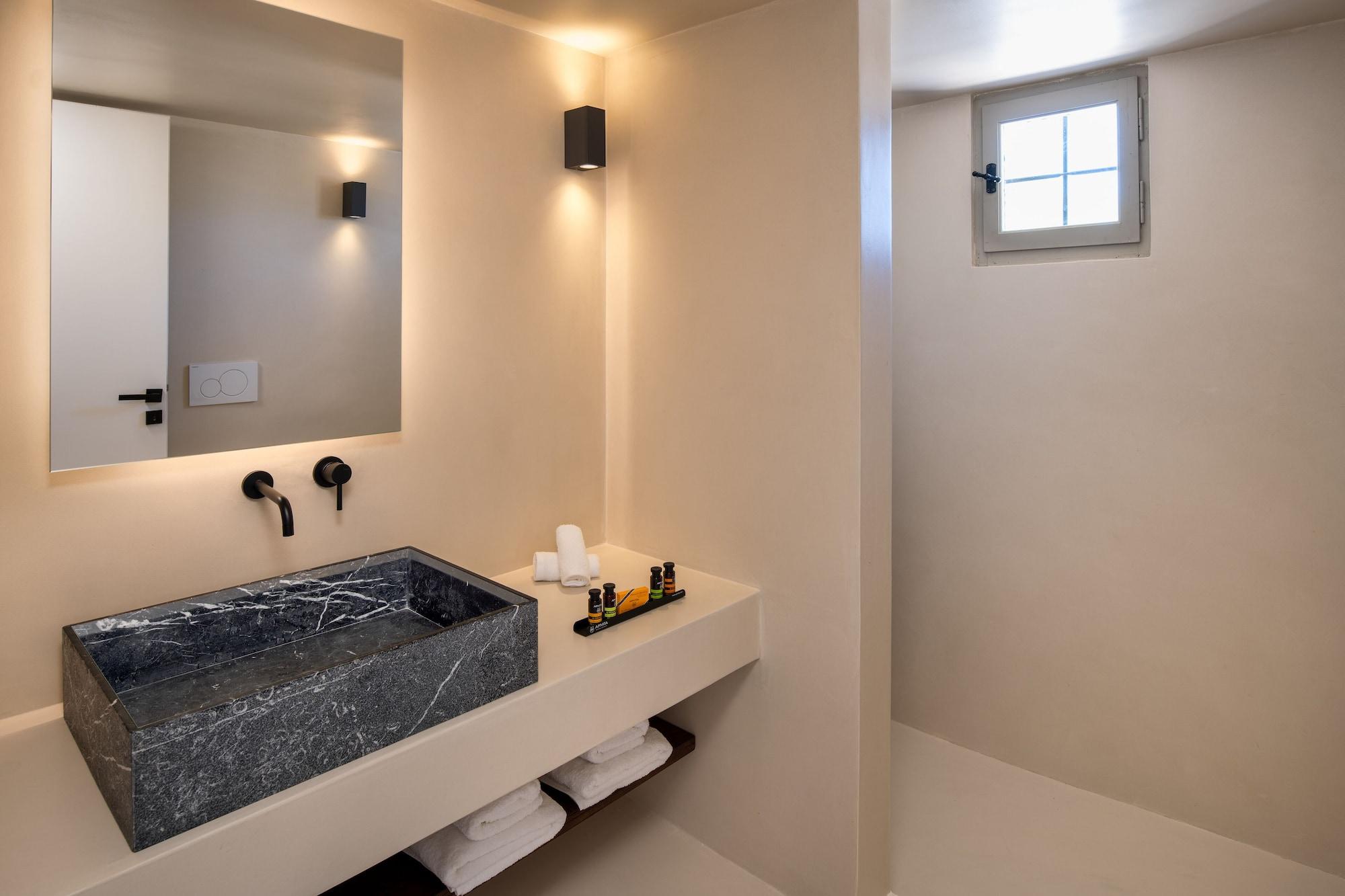 Equipamiento de Habitación Azanti Suites