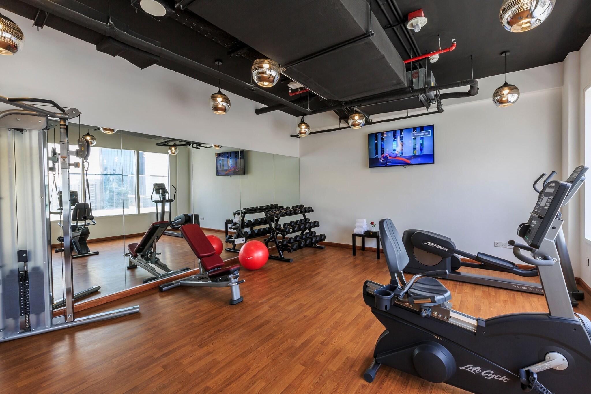 Instalaciones Recreativas Rose Executive Hotel - DWTC