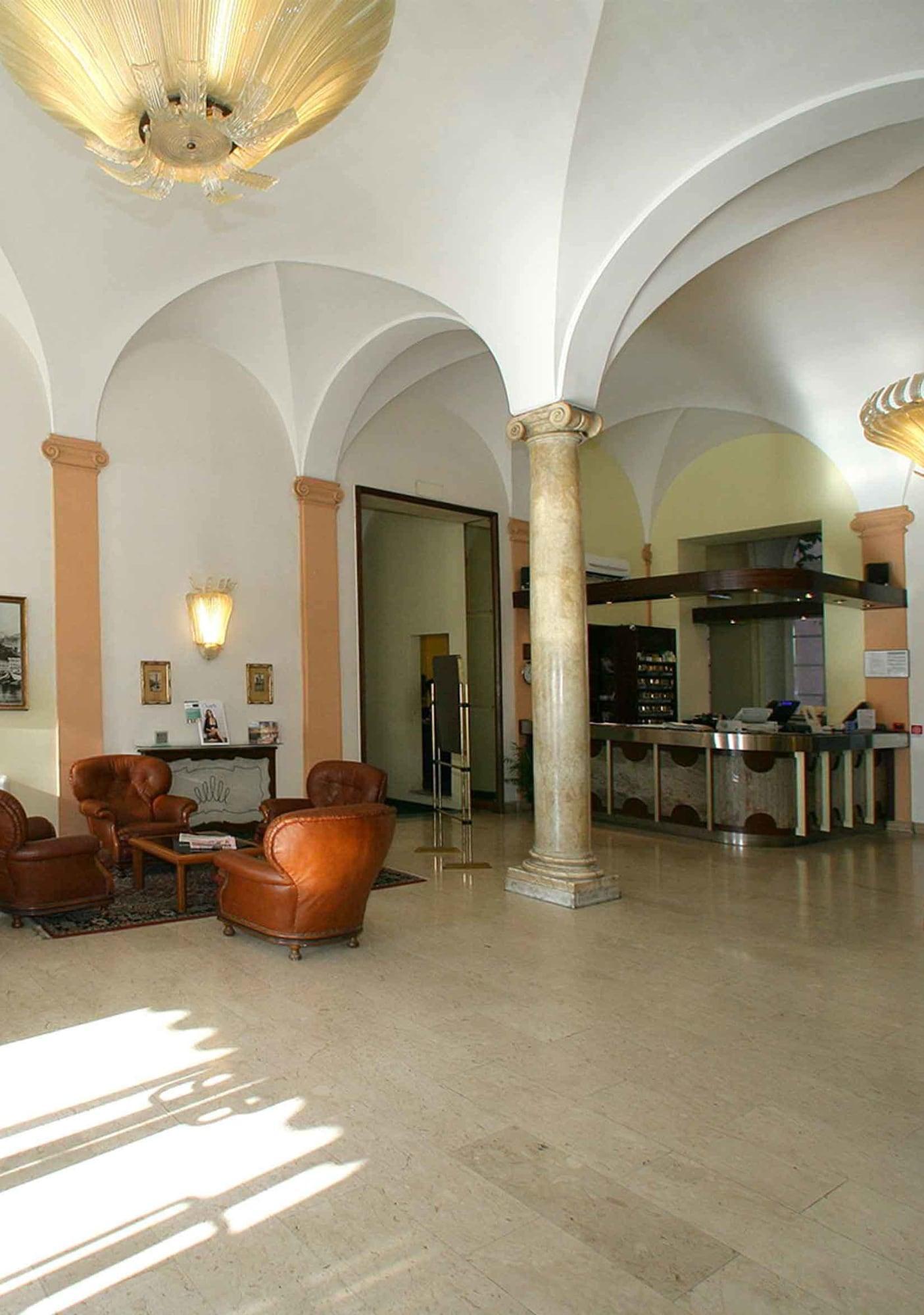 Bar/Salón Grand Hotel Mediterranée