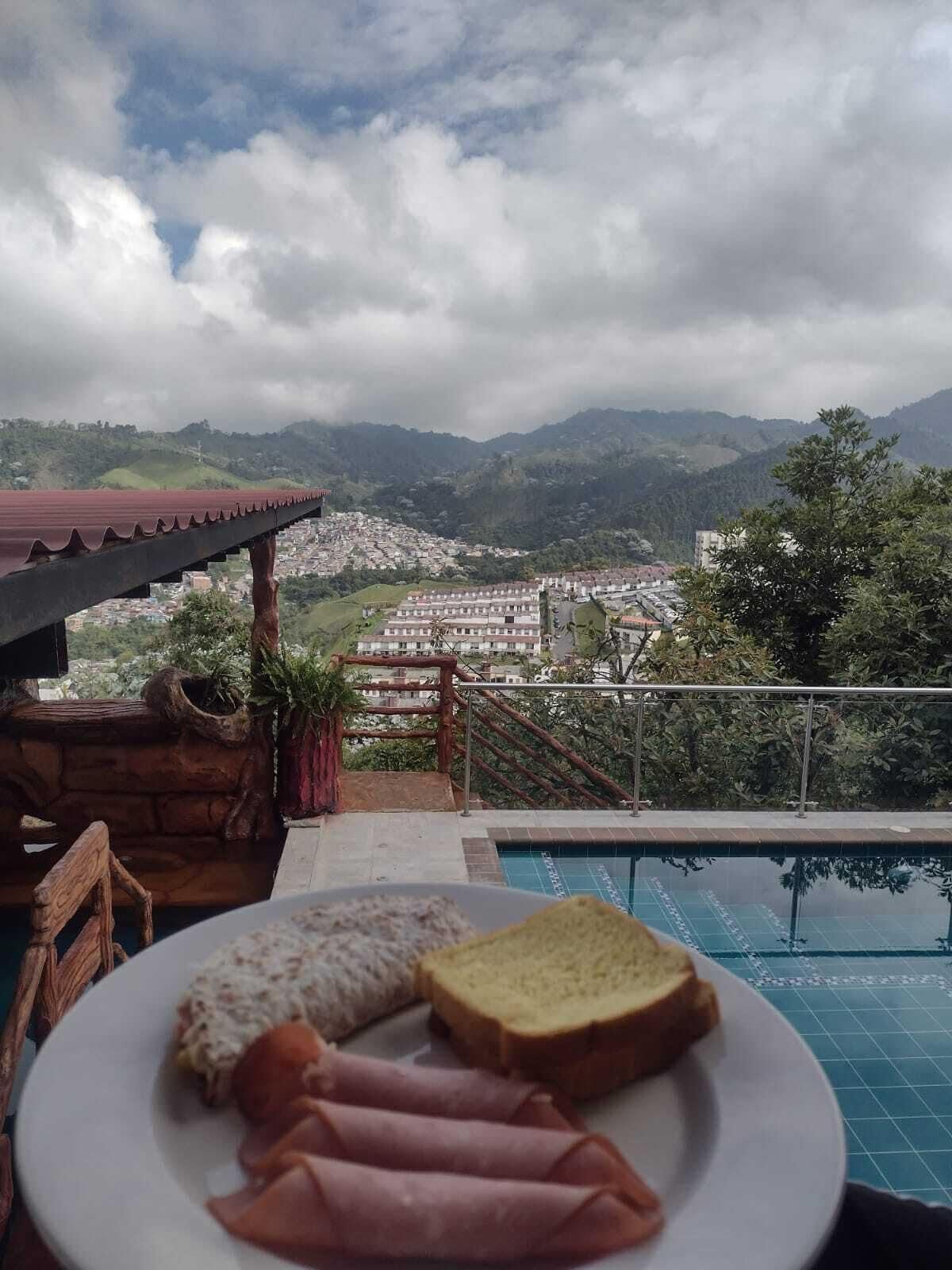 Restaurant Hotel Golden Hills