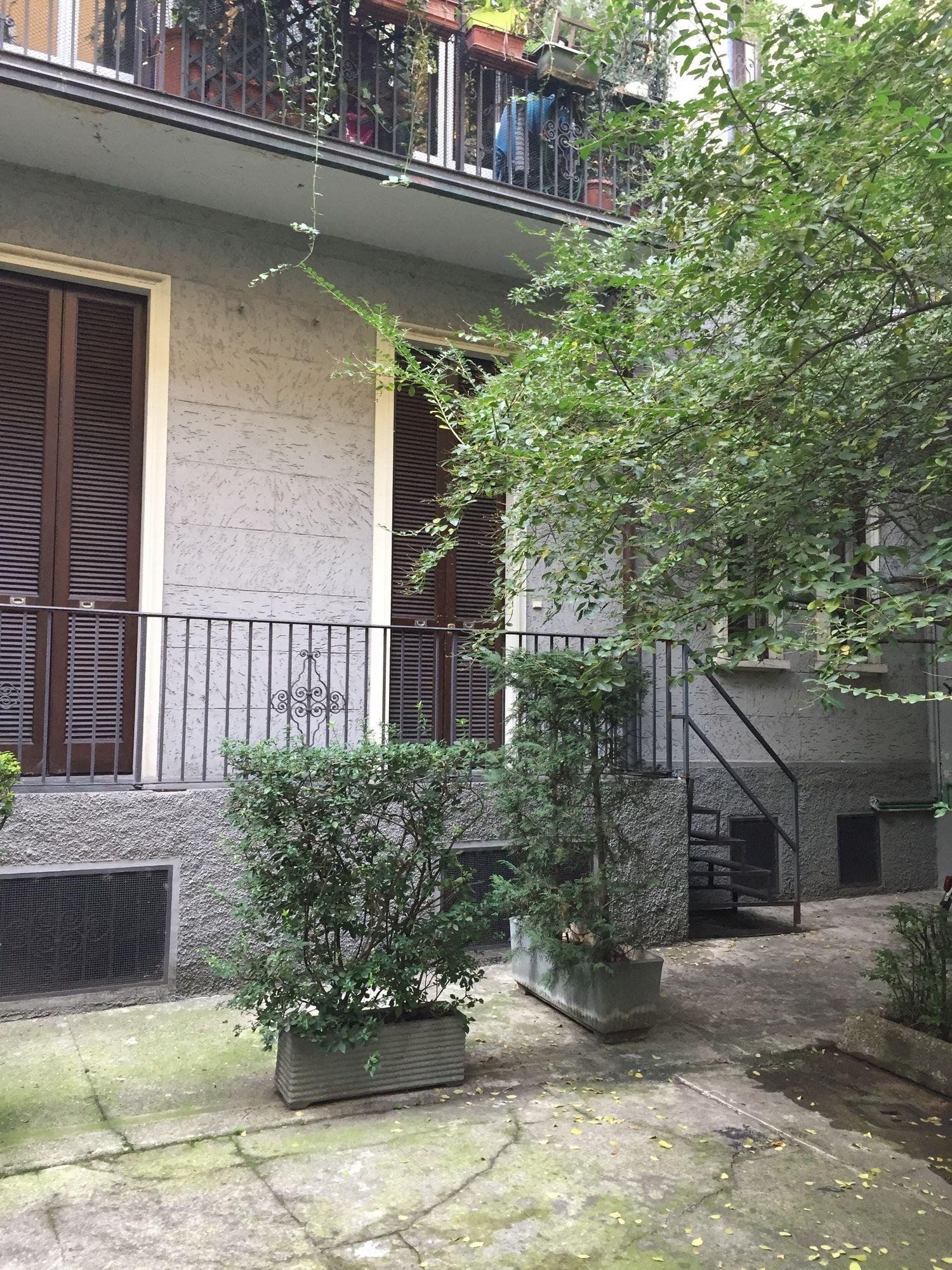 Vista Exterior Elite Milano Apartments