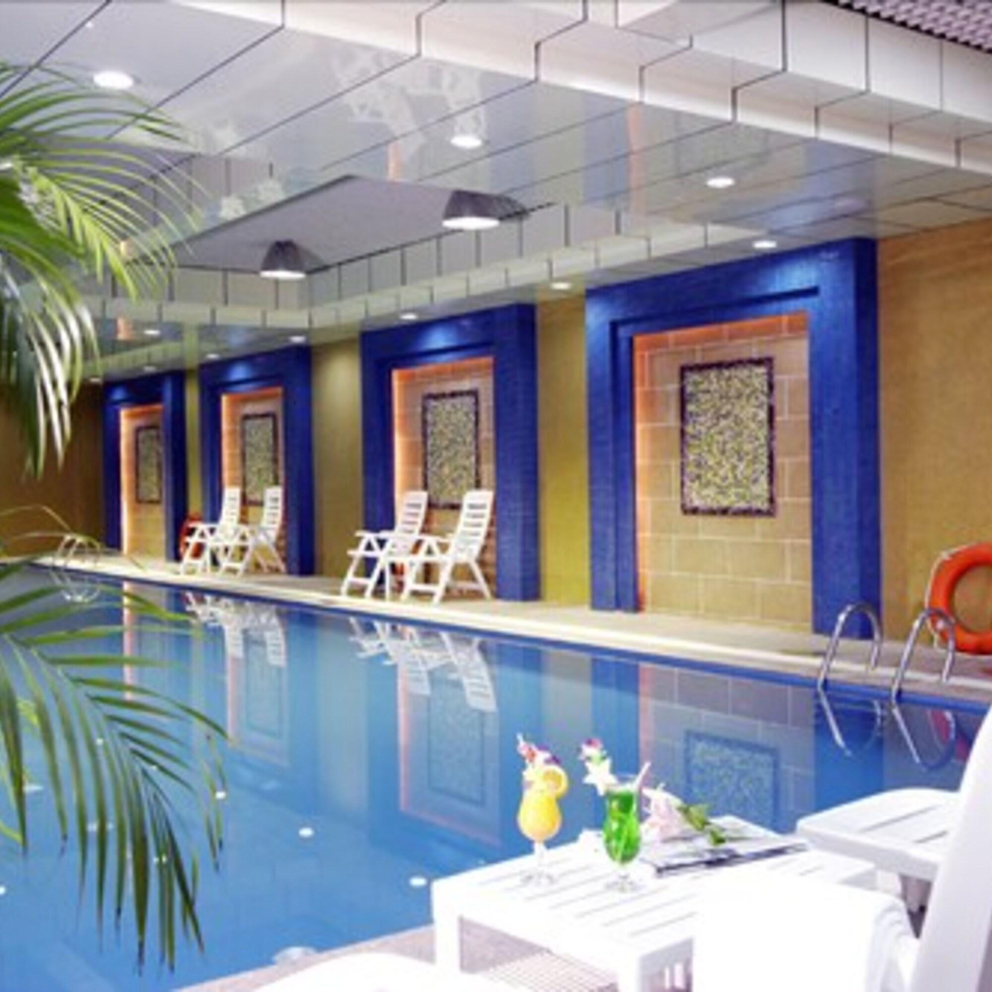 Vista Piscina Dongguan Gladden Hotel
