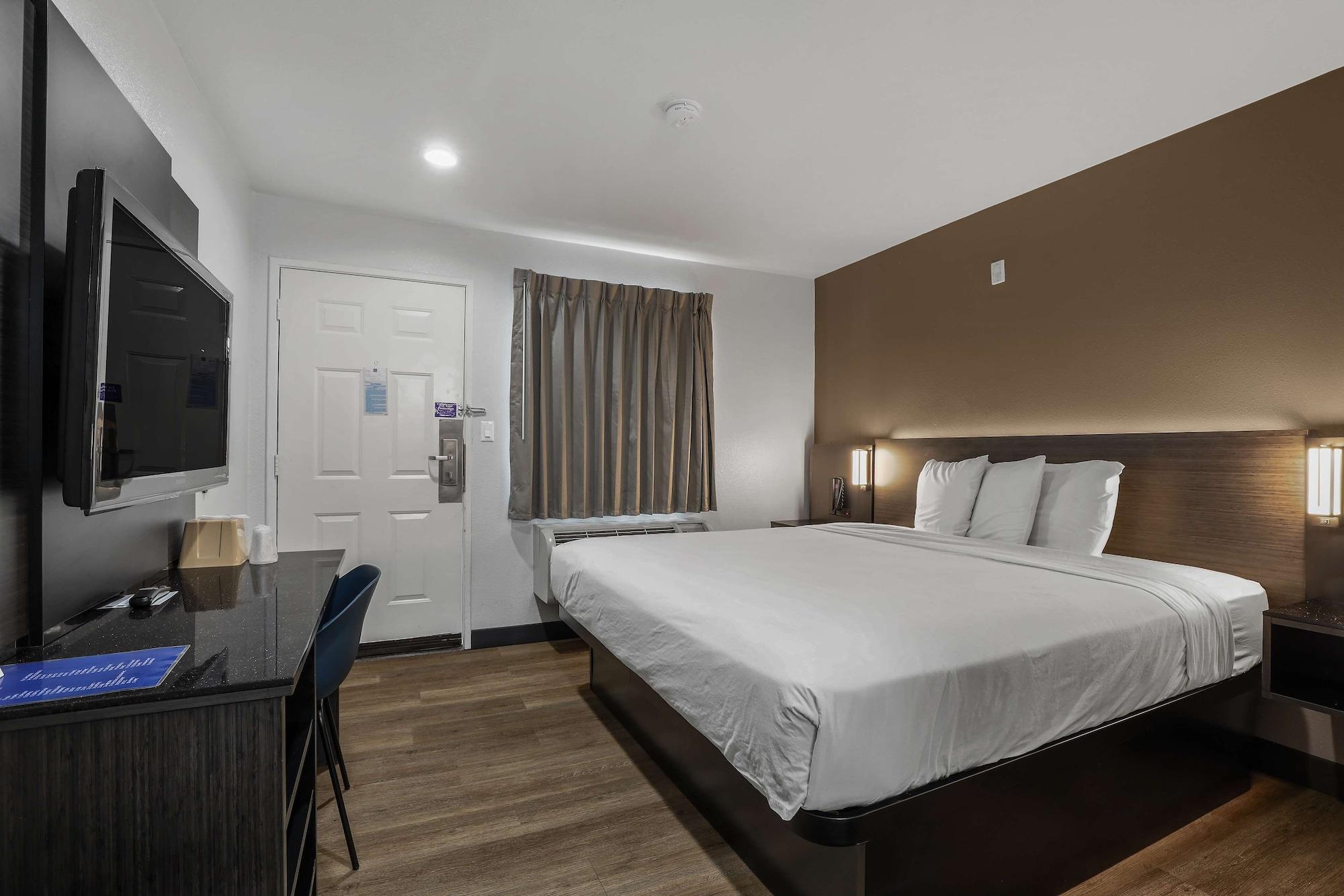 Habitación Motel 6 Escondido, CA