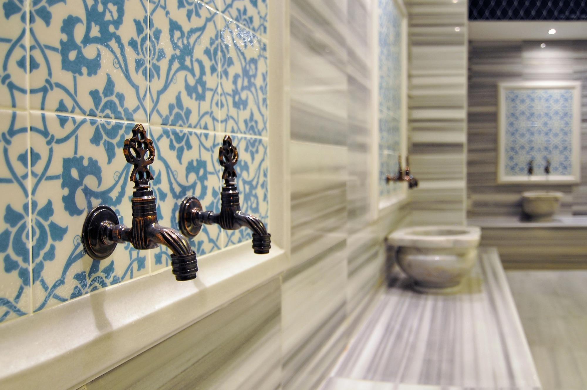 Spa Crowne Plaza Kayseri by IHG