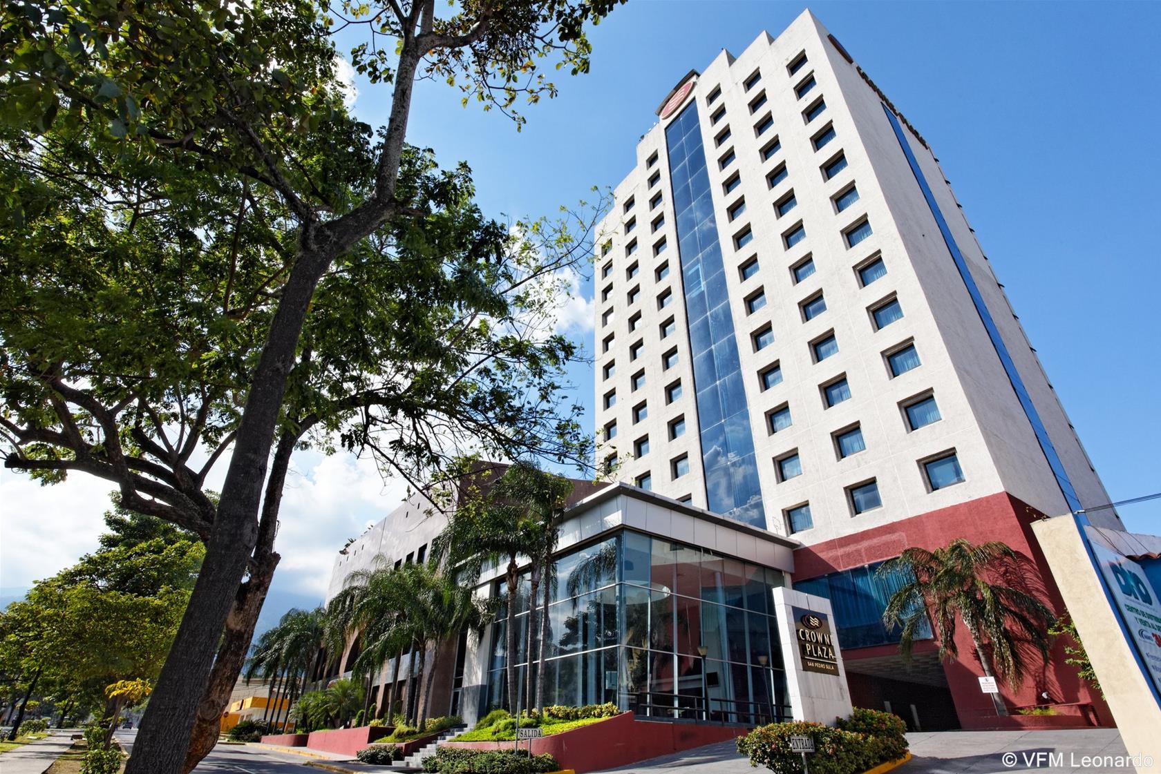 Vista Exterior Crowne Plaza San Pedro Sula