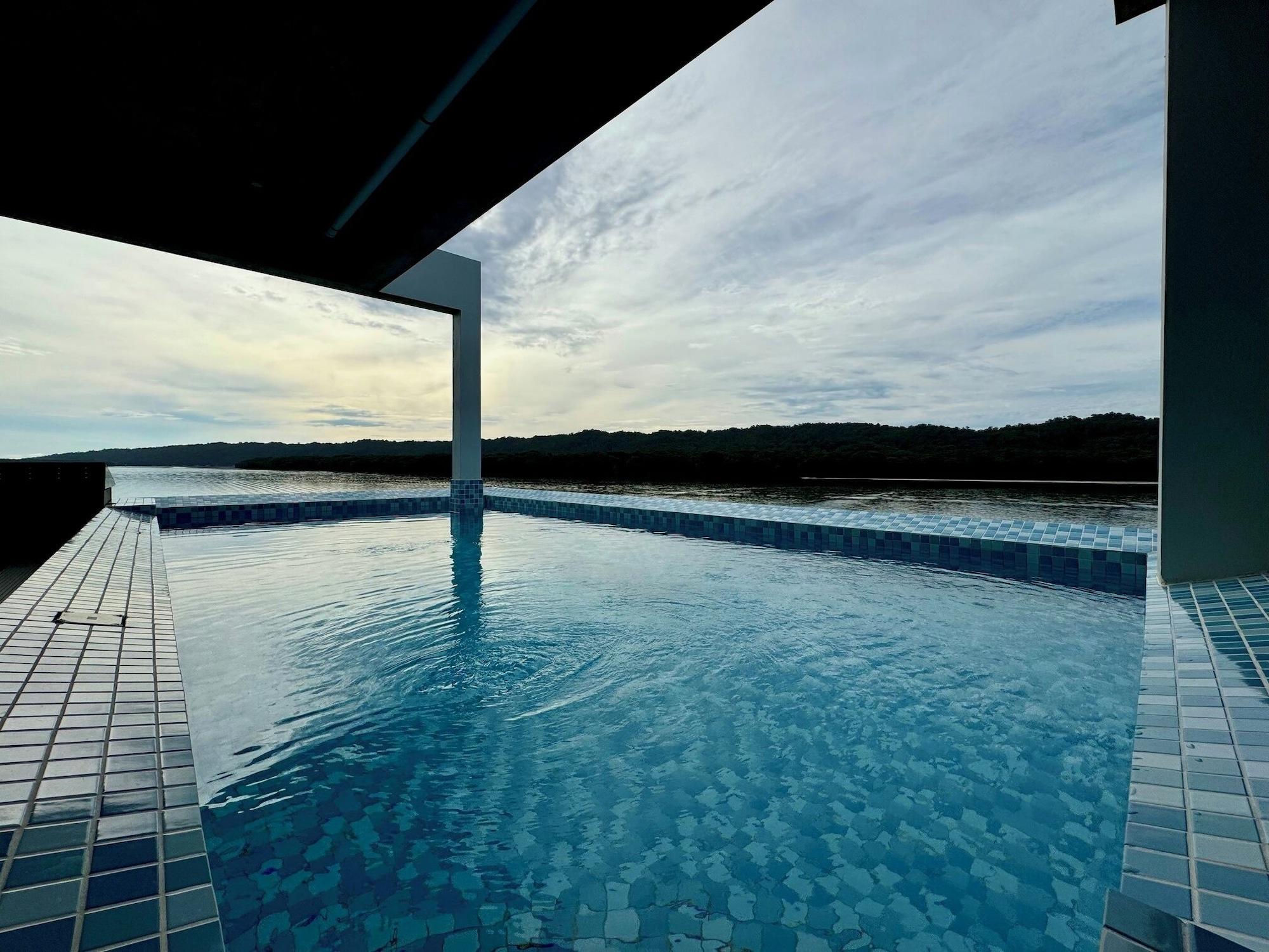 Vista Piscina Embun