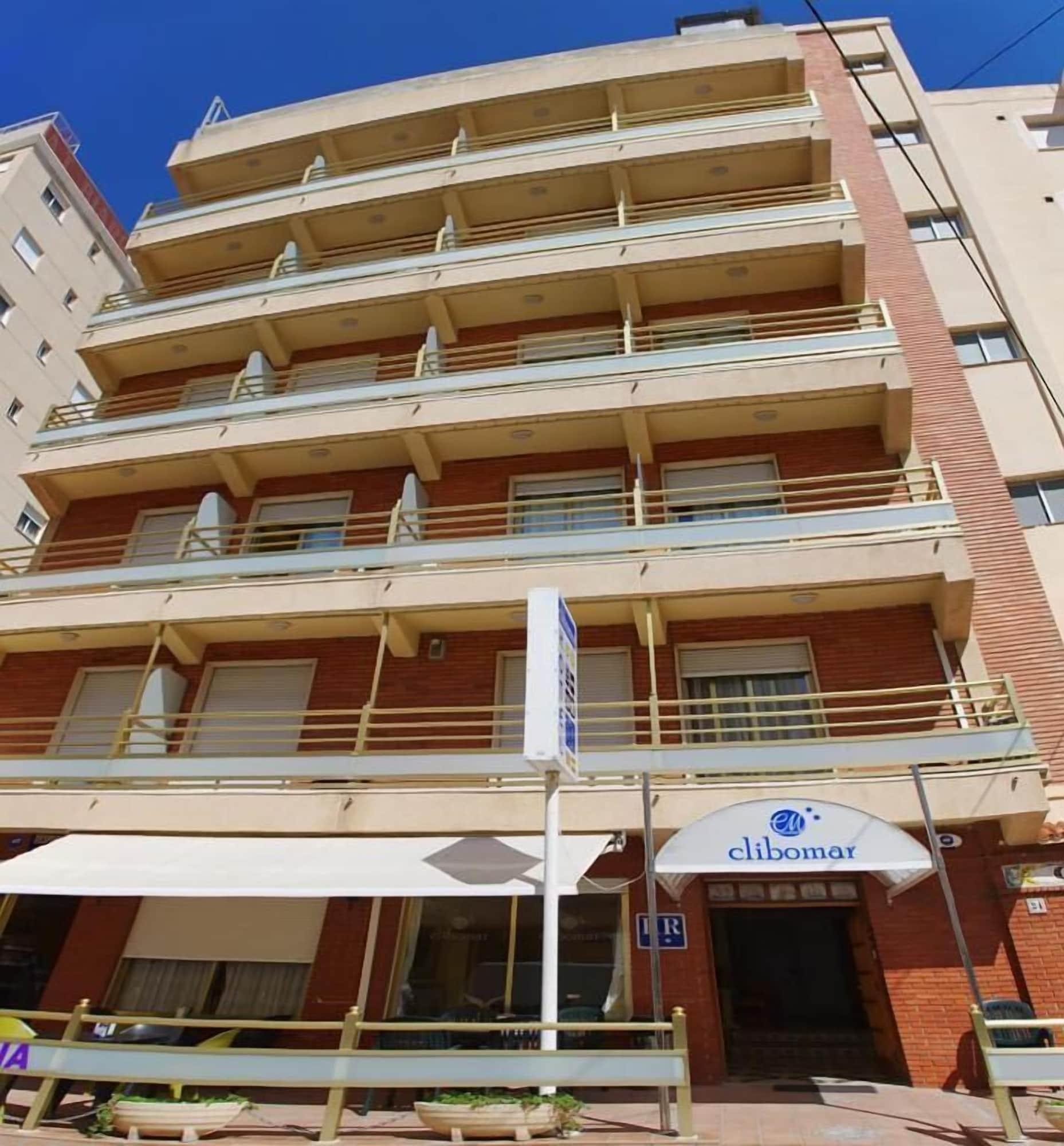 Vista Exterior Hotel Clibomar
