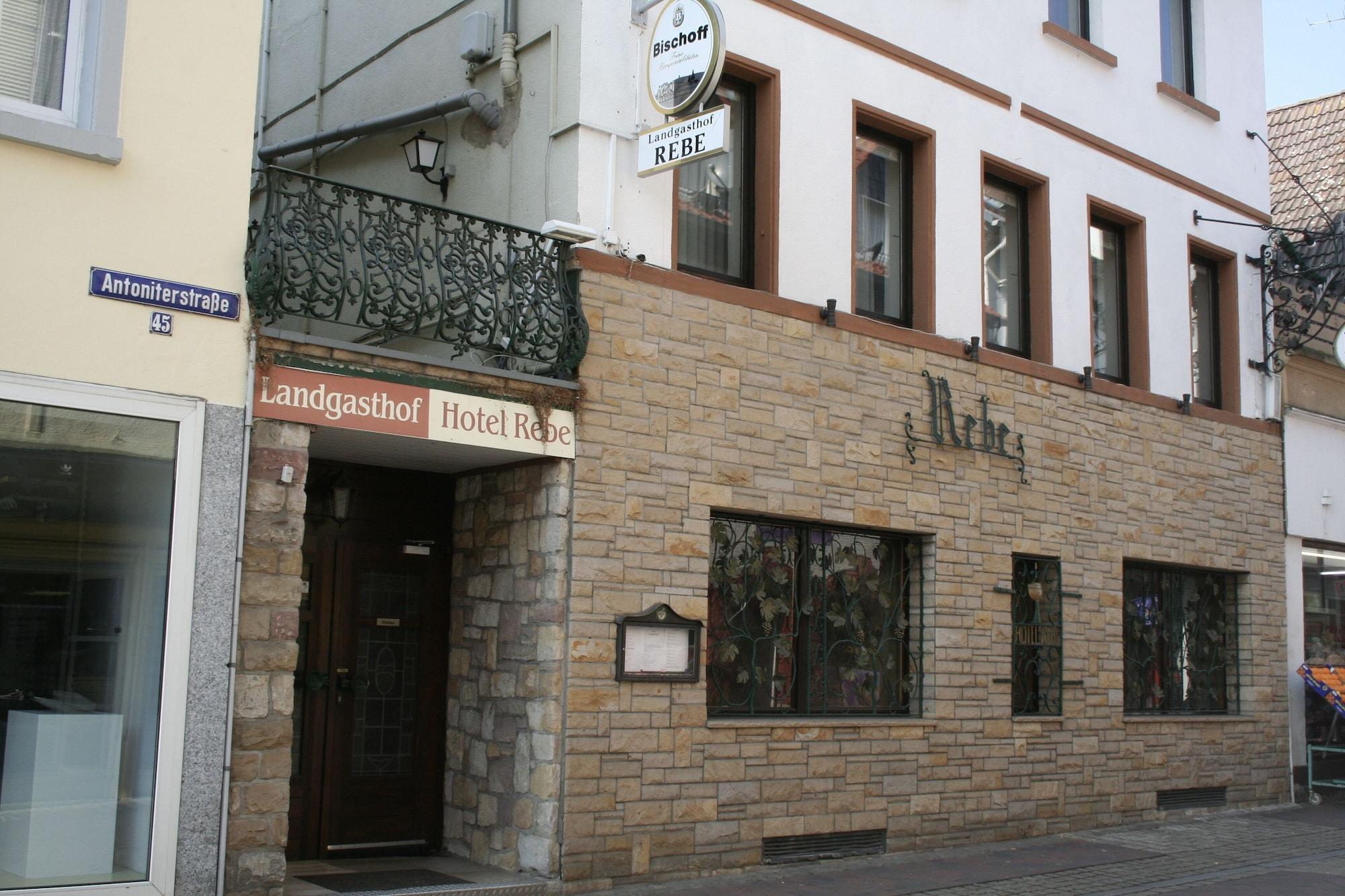 Varios Landgasthof Hotel Rebe